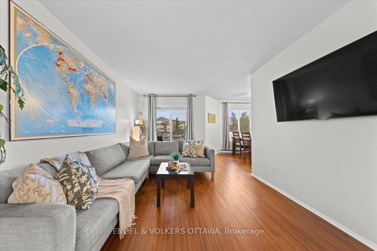 Photo 5 of Unit 107, 268 Lorry Greenberg Drive, Ottawa, Hunt Club Park/Greenboro — HOMEH