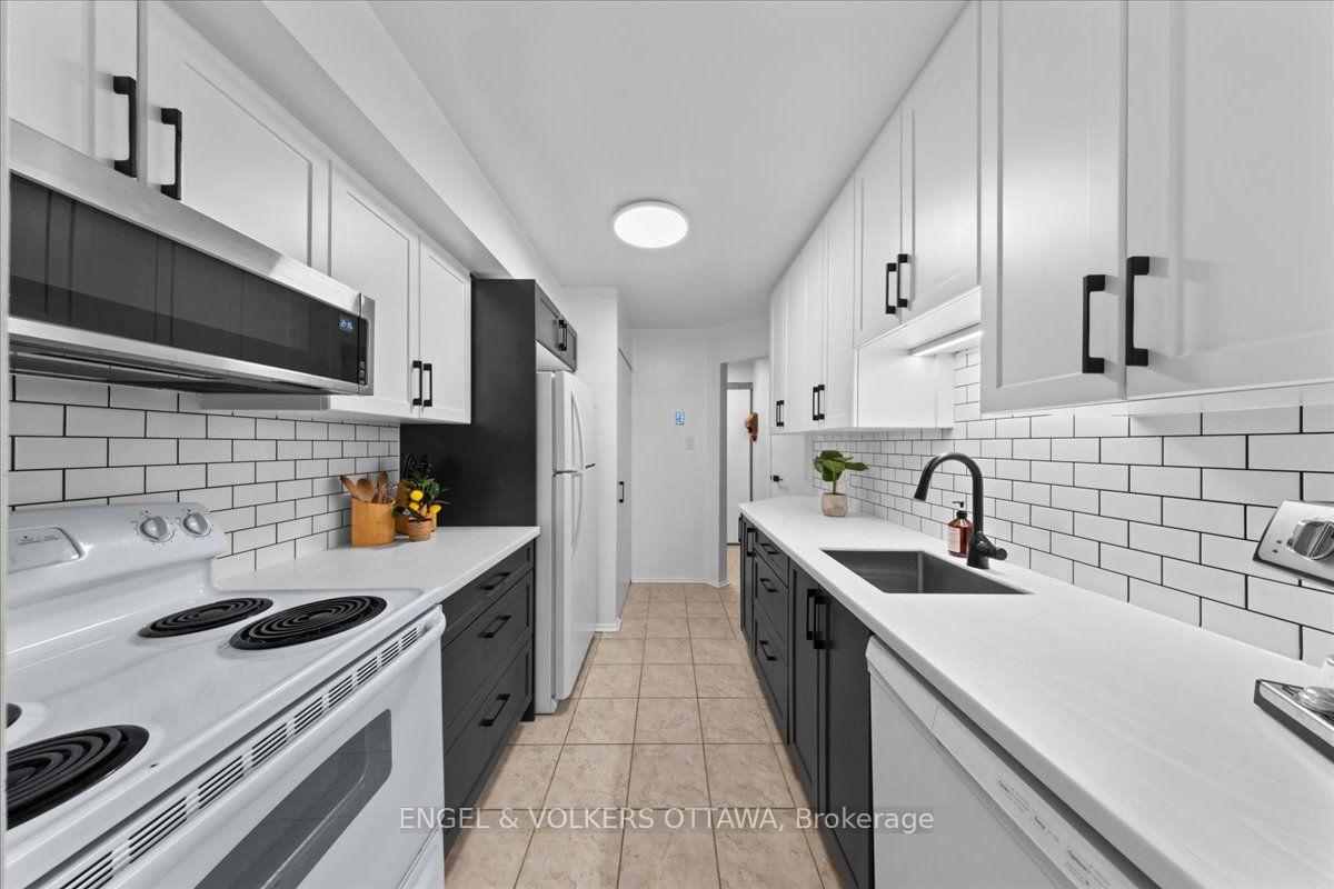 Photo 11 of Unit 107, 268 Lorry Greenberg Drive, Ottawa, Hunt Club Park/Greenboro — HOMEH
