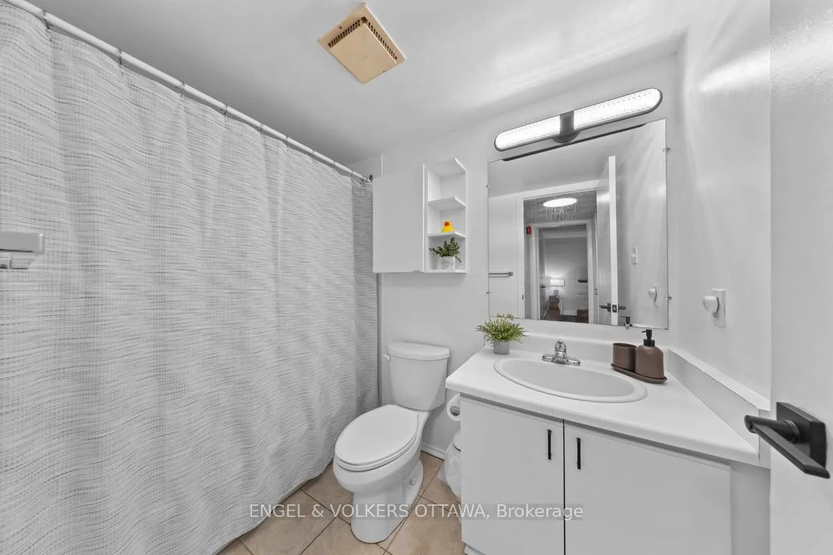 Photo 19 of Unit 107, 268 Lorry Greenberg Drive, Ottawa, Hunt Club Park/Greenboro — HOMEH