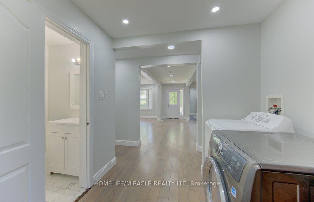 Photo 17 of 80 Lower Canada Crescent, Kitchener, Pioneer Park — HOMEH