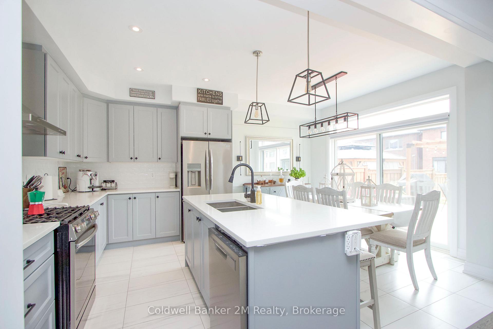 Photo 13 of 41 Corley Street, Kawartha Lakes, Lindsay — HOMEH