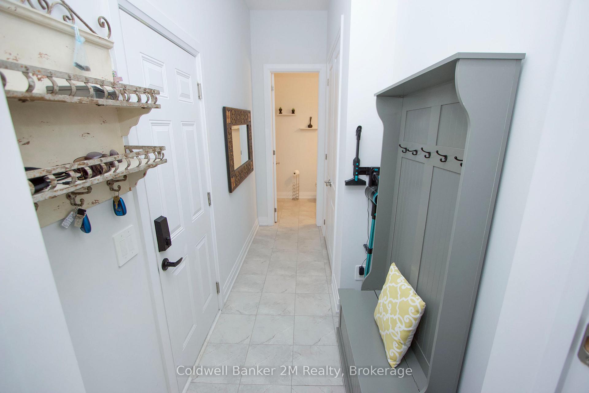 Photo 21 of 41 Corley Street, Kawartha Lakes, Lindsay — HOMEH