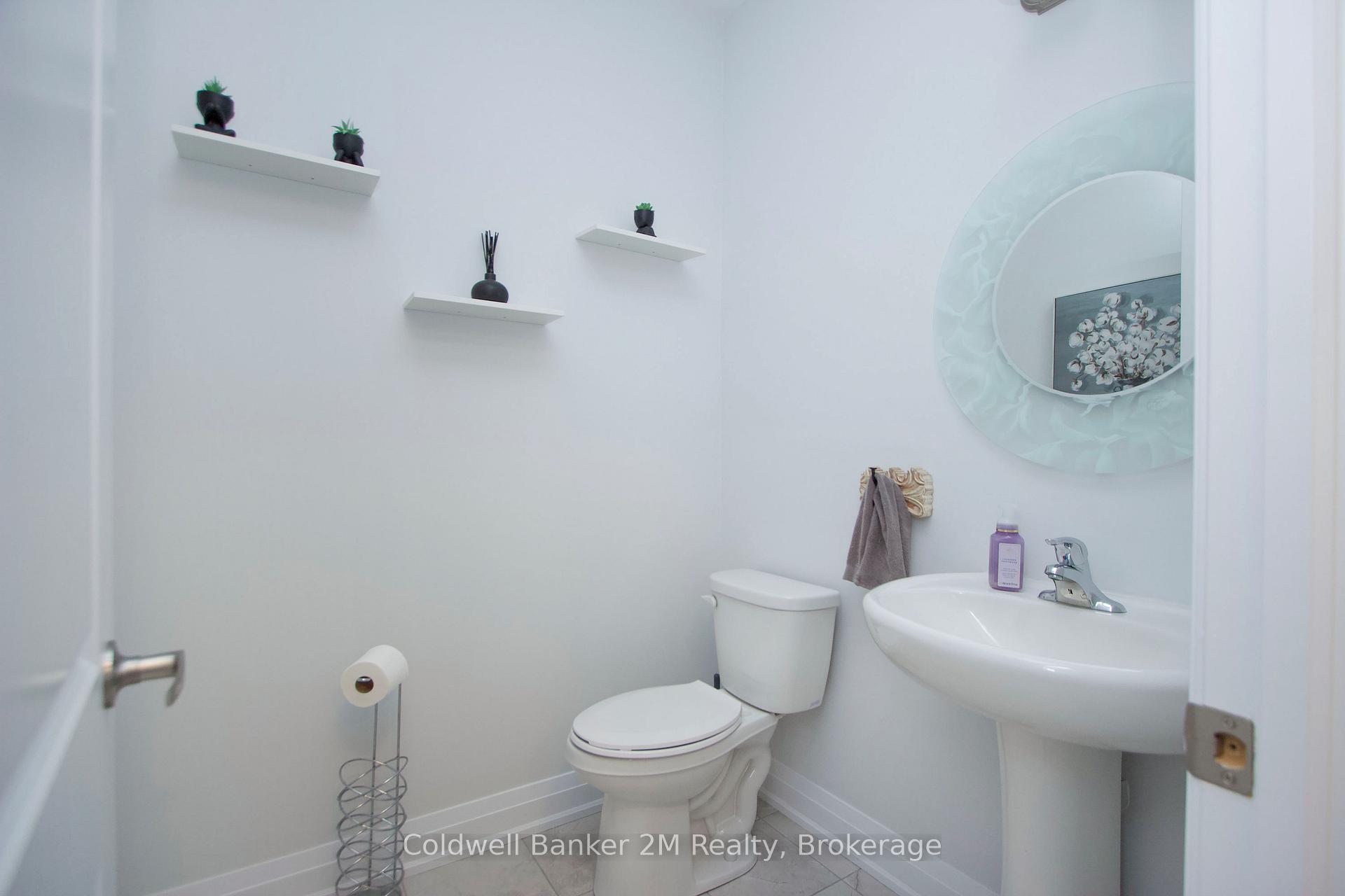 Photo 22 of 41 Corley Street, Kawartha Lakes, Lindsay — HOMEH