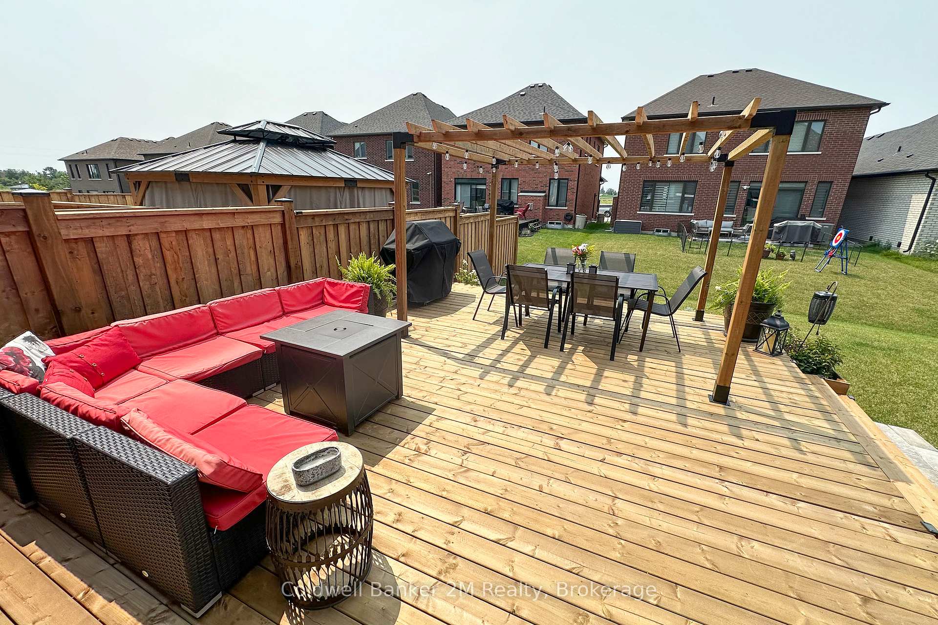 Photo 37 of 41 Corley Street, Kawartha Lakes, Lindsay — HOMEH