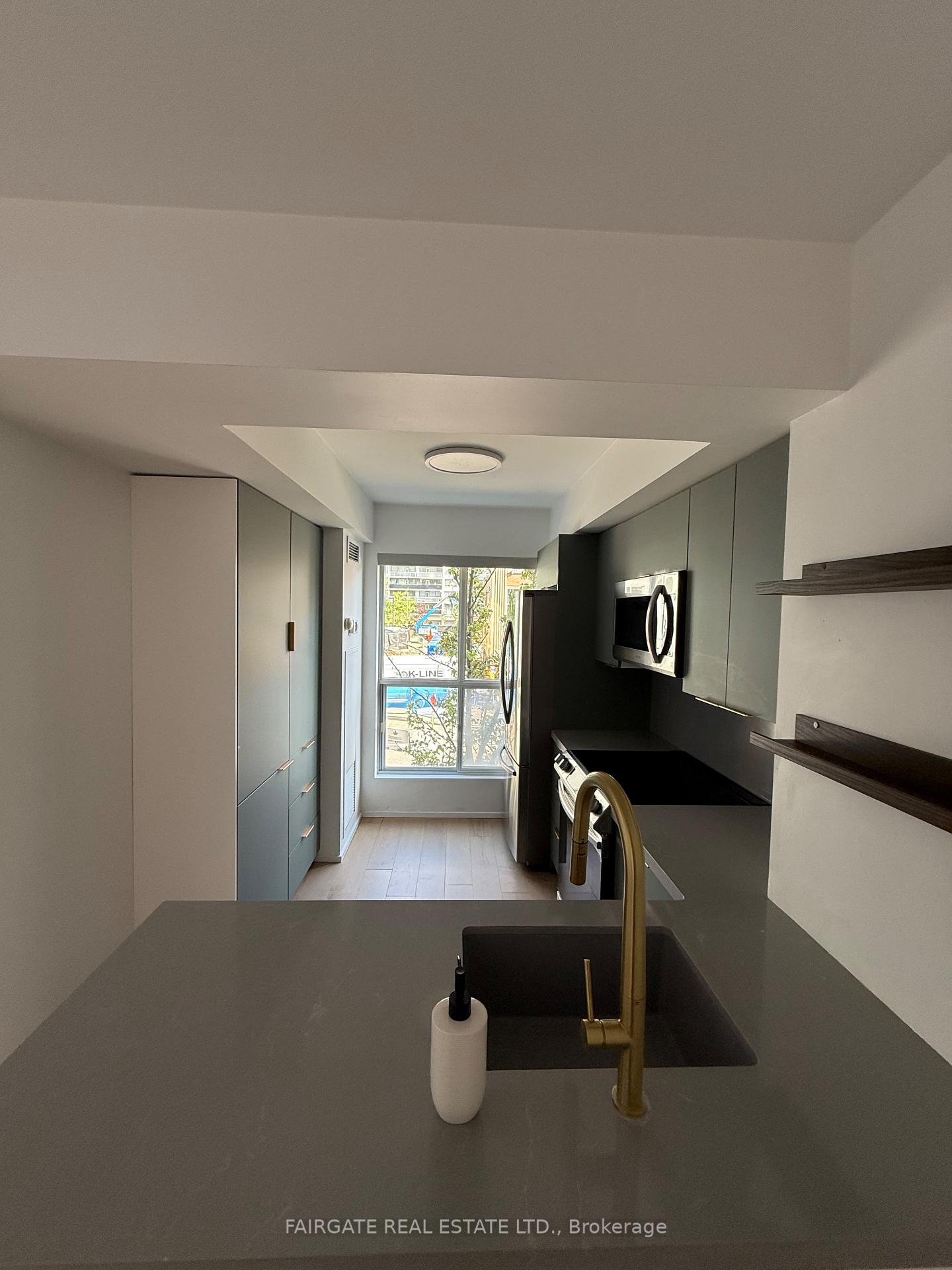 Photo 8 of Unit 249, 139 Merton Street, Toronto, Mount Pleasant West — HOMEH