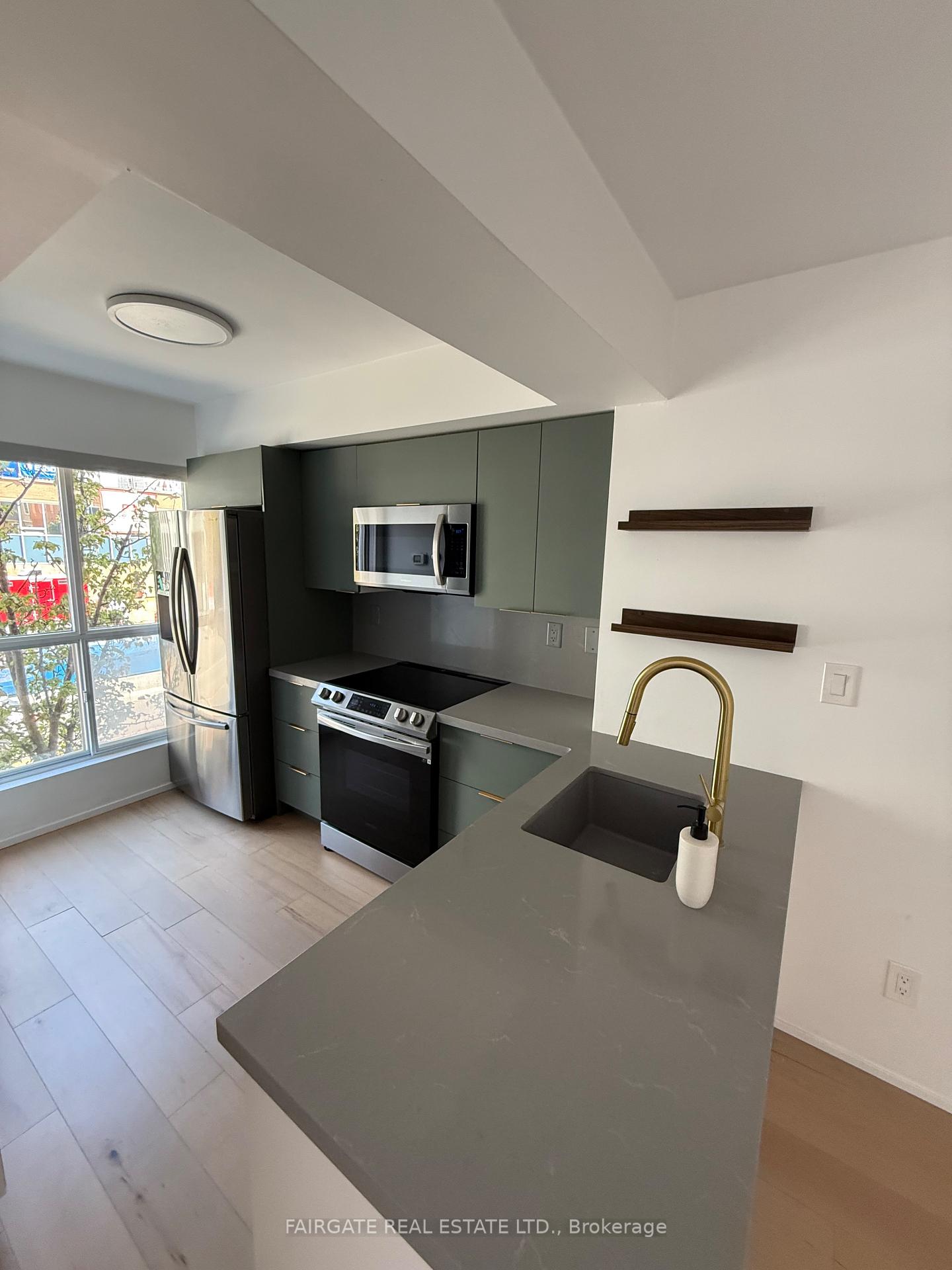 Photo 10 of Unit 249, 139 Merton Street, Toronto, Mount Pleasant West — HOMEH
