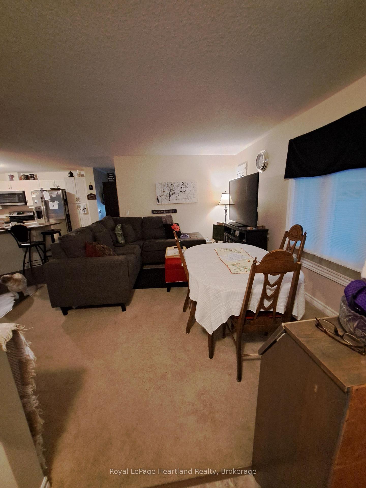 Photo 13 of 5 Kellestine Drive, Strathroy-Caradoc, SW — HOMEH