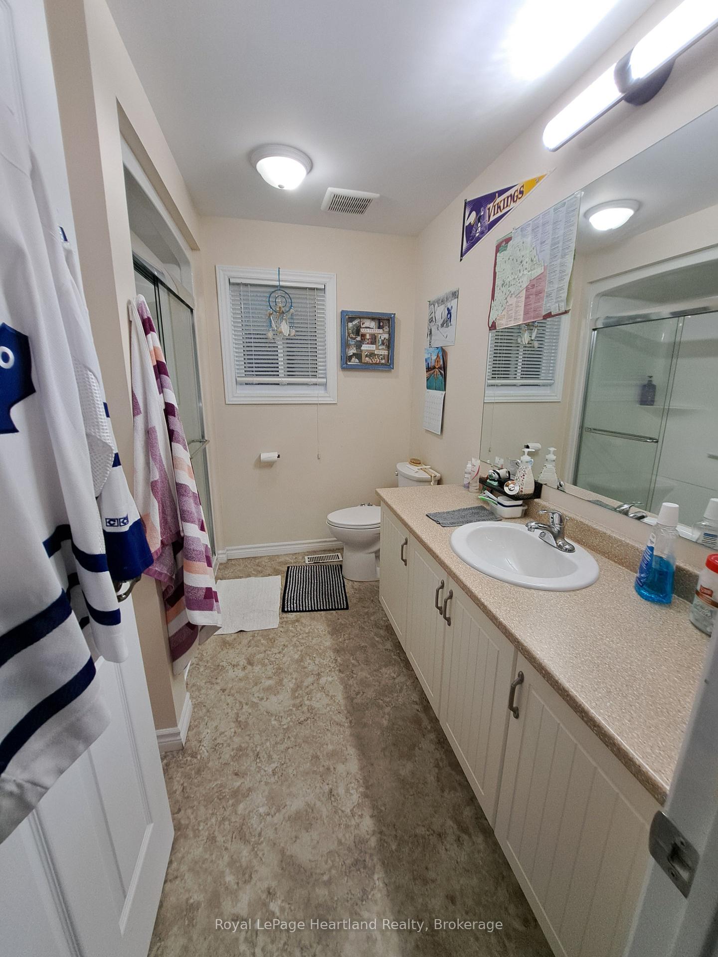 Photo 29 of 5 Kellestine Drive, Strathroy-Caradoc, SW — HOMEH