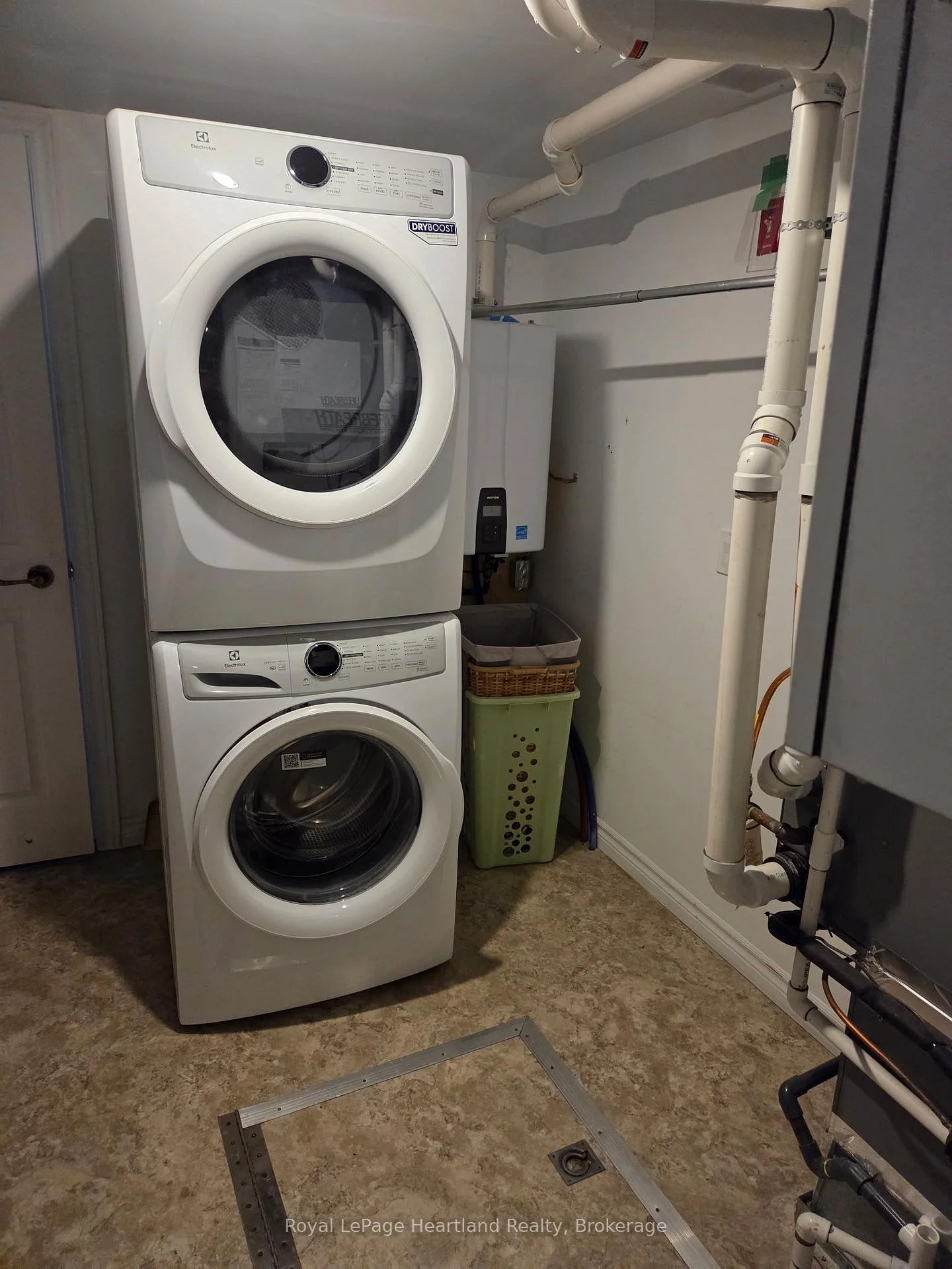 Photo 33 of 5 Kellestine Drive, Strathroy-Caradoc, SW — HOMEH