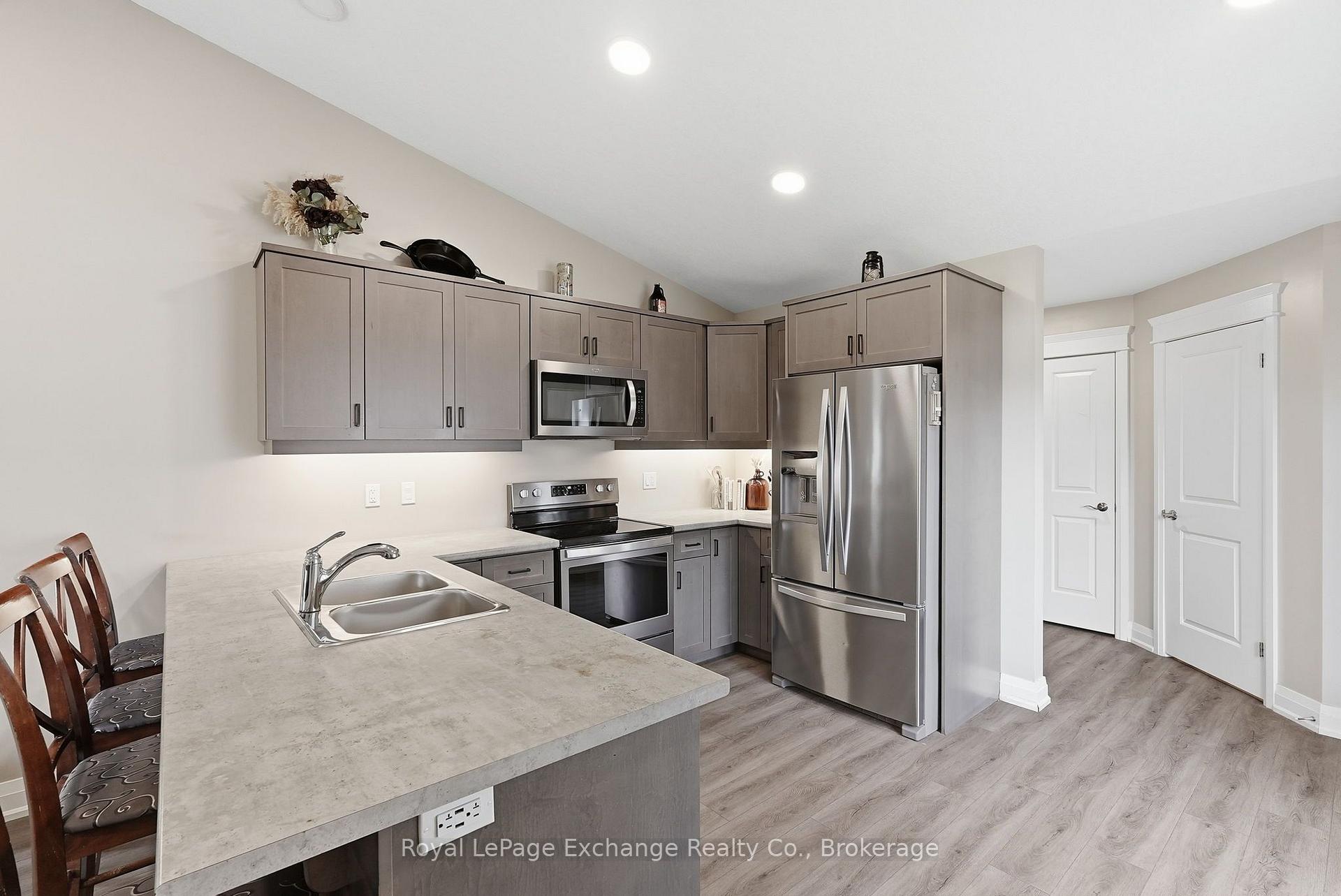 Photo 19 of 241 Eccles Avenue, West Grey — HOMEH