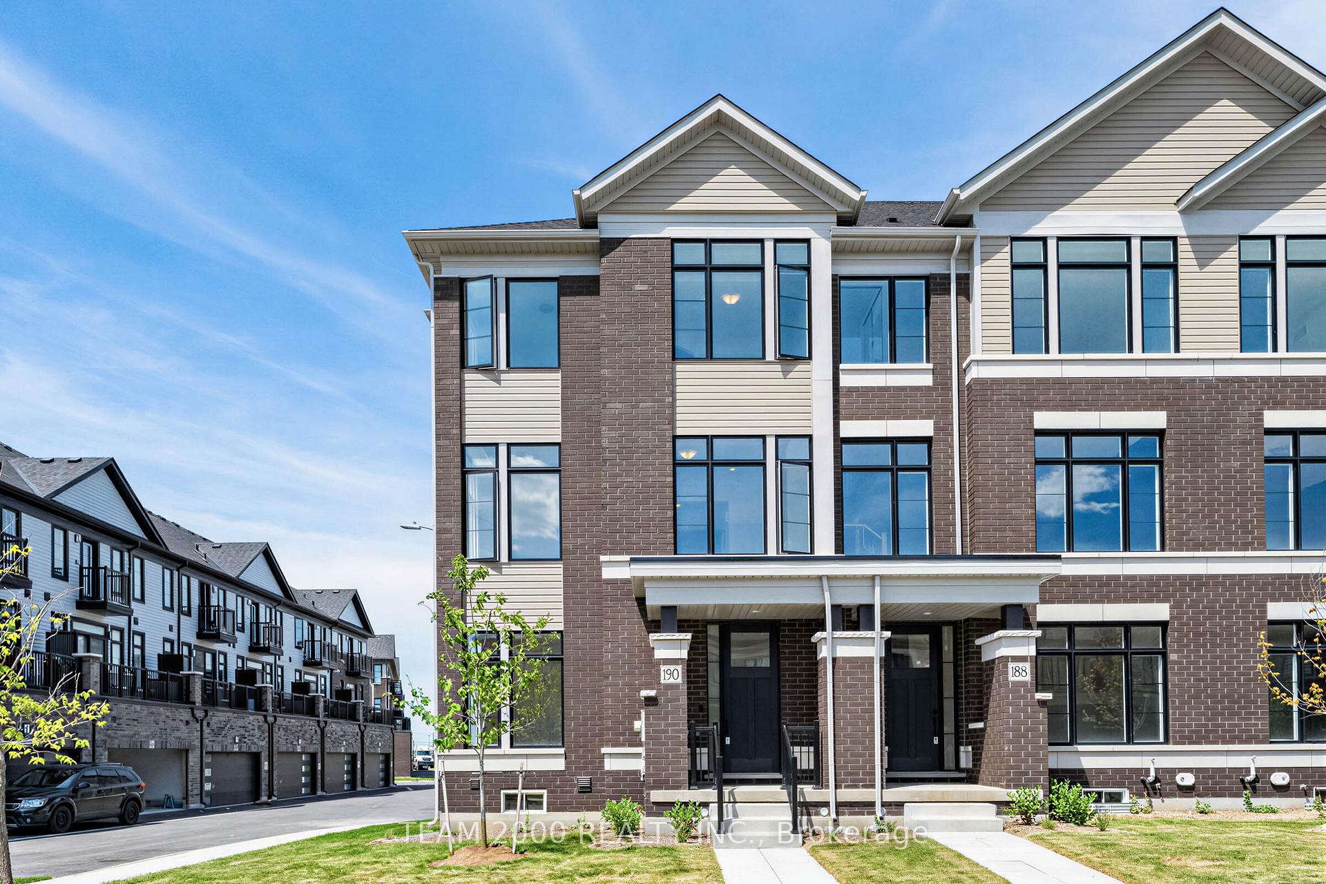 Photo 1 of 190 Spitfire Drive, Hamilton, Mount Hope — HOMEH