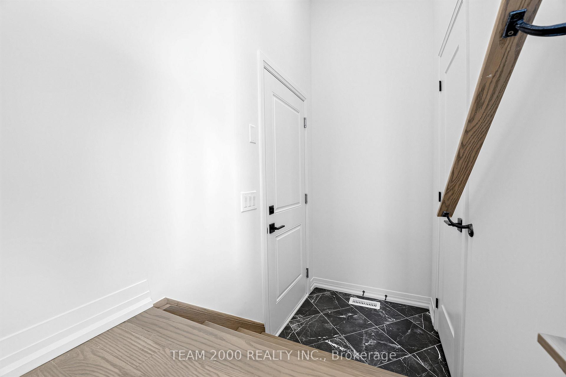 Photo 7 of 190 Spitfire Drive, Hamilton, Mount Hope — HOMEH