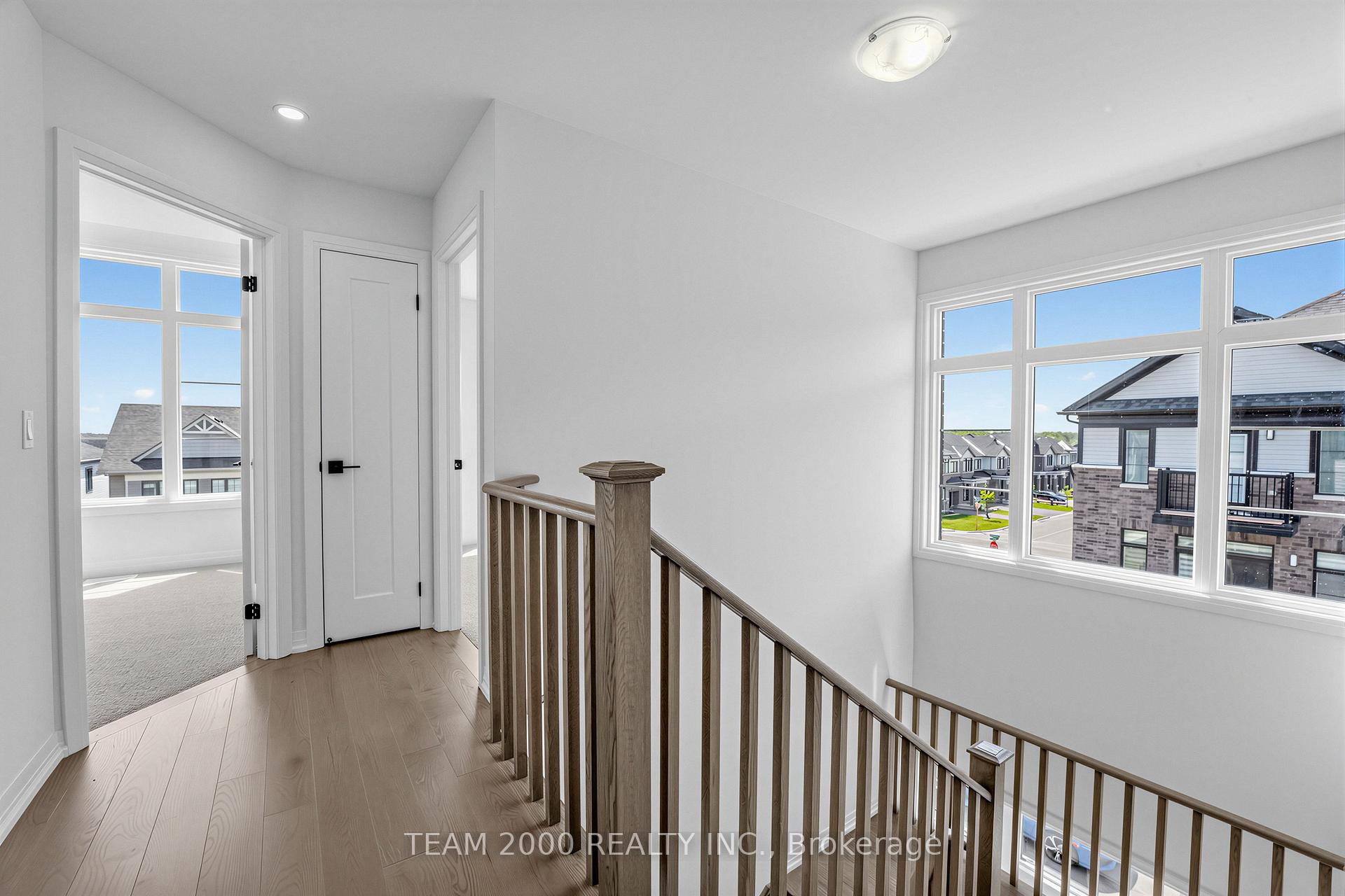 Photo 20 of 190 Spitfire Drive, Hamilton, Mount Hope — HOMEH