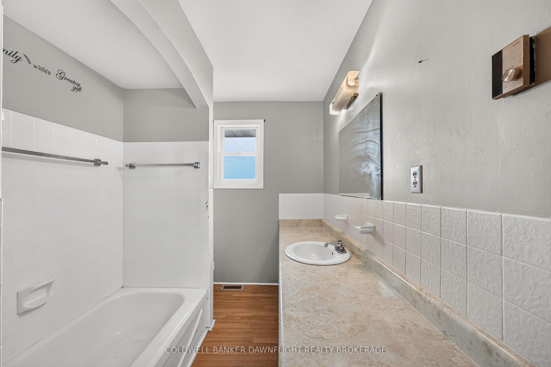 Photo 22 of 38786 B Zurich-Hensall Road, Bluewater, Hay — HOMEH