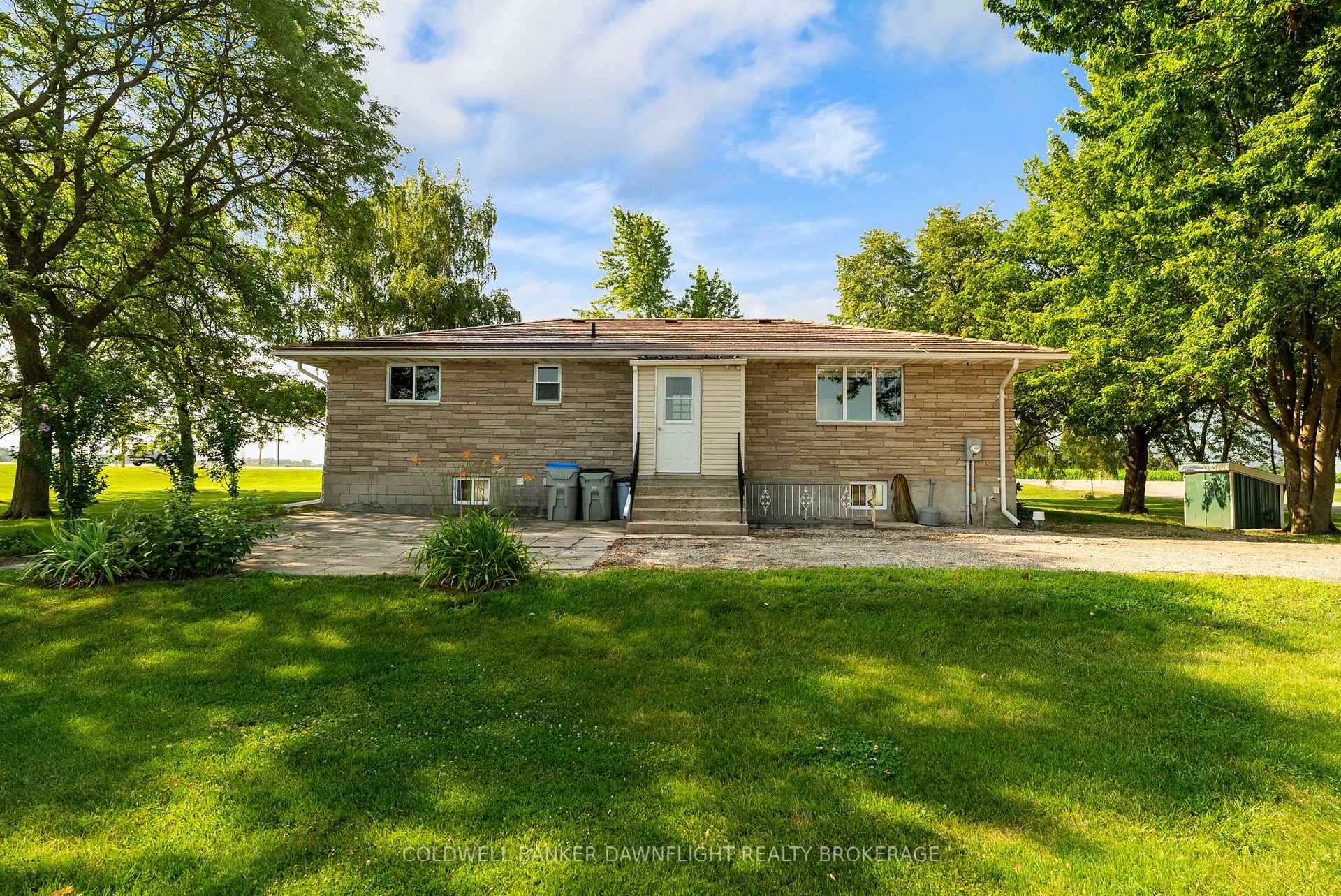 Photo 42 of 38786 B Zurich-Hensall Road, Bluewater, Hay — HOMEH