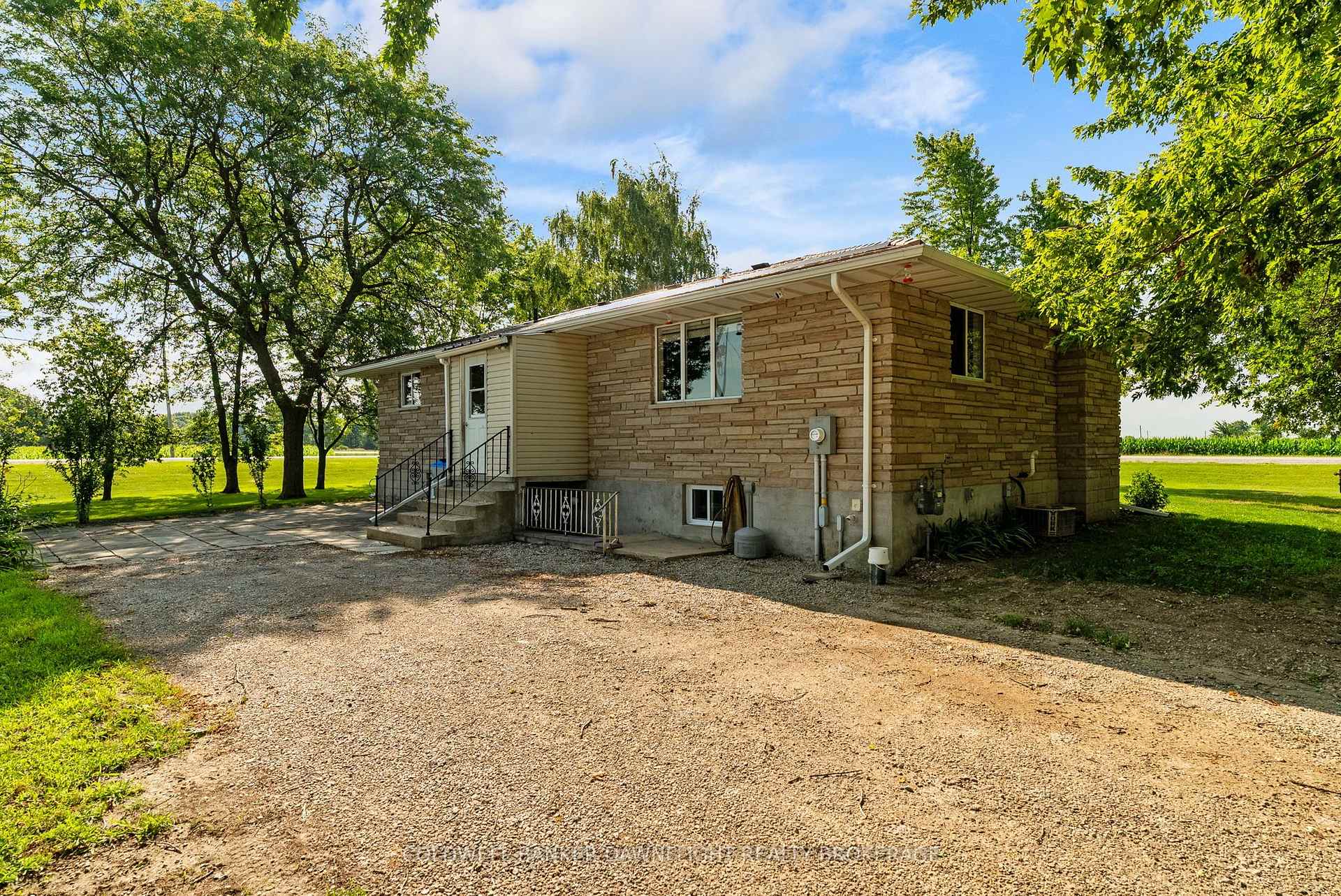 Photo 43 of 38786 B Zurich-Hensall Road, Bluewater, Hay — HOMEH