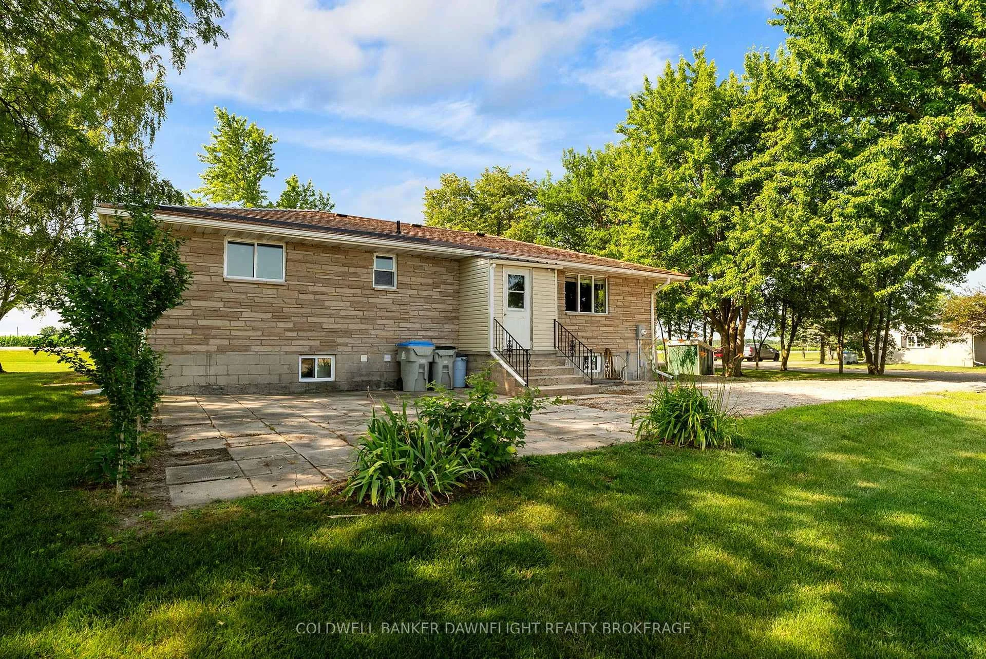 Photo 41 of 38786 B Zurich-Hensall Road, Bluewater, Hay — HOMEH