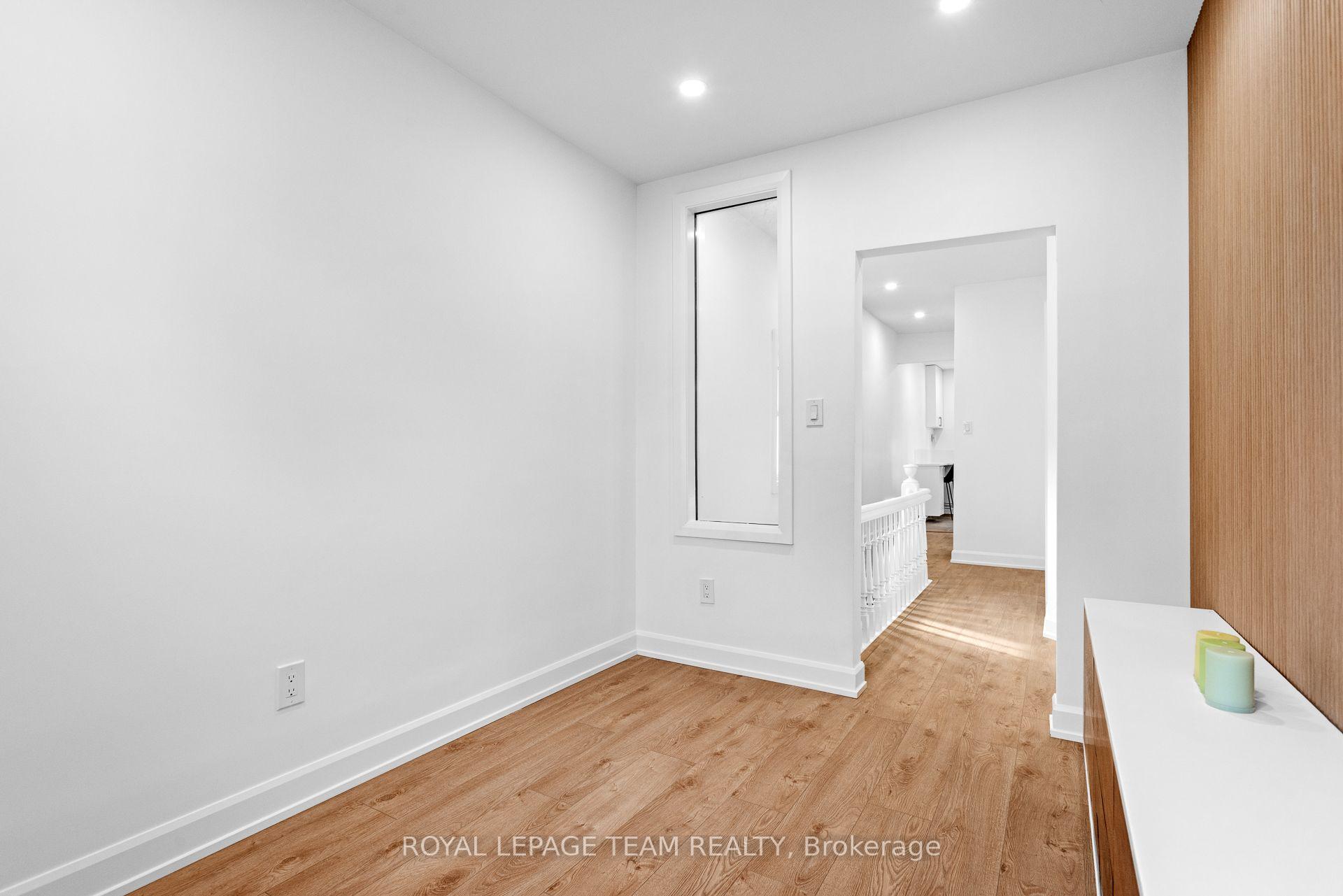 Photo 6 of Unit 2, 52 Lees Avenue, Ottawa, Ottawa East — HOMEH