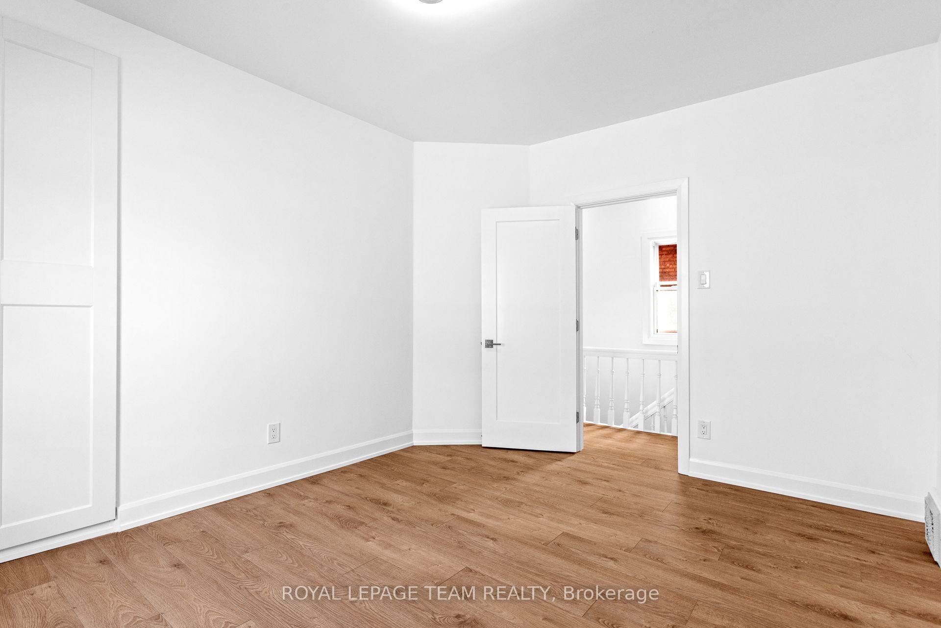 Photo 14 of Unit 2, 52 Lees Avenue, Ottawa, Ottawa East — HOMEH