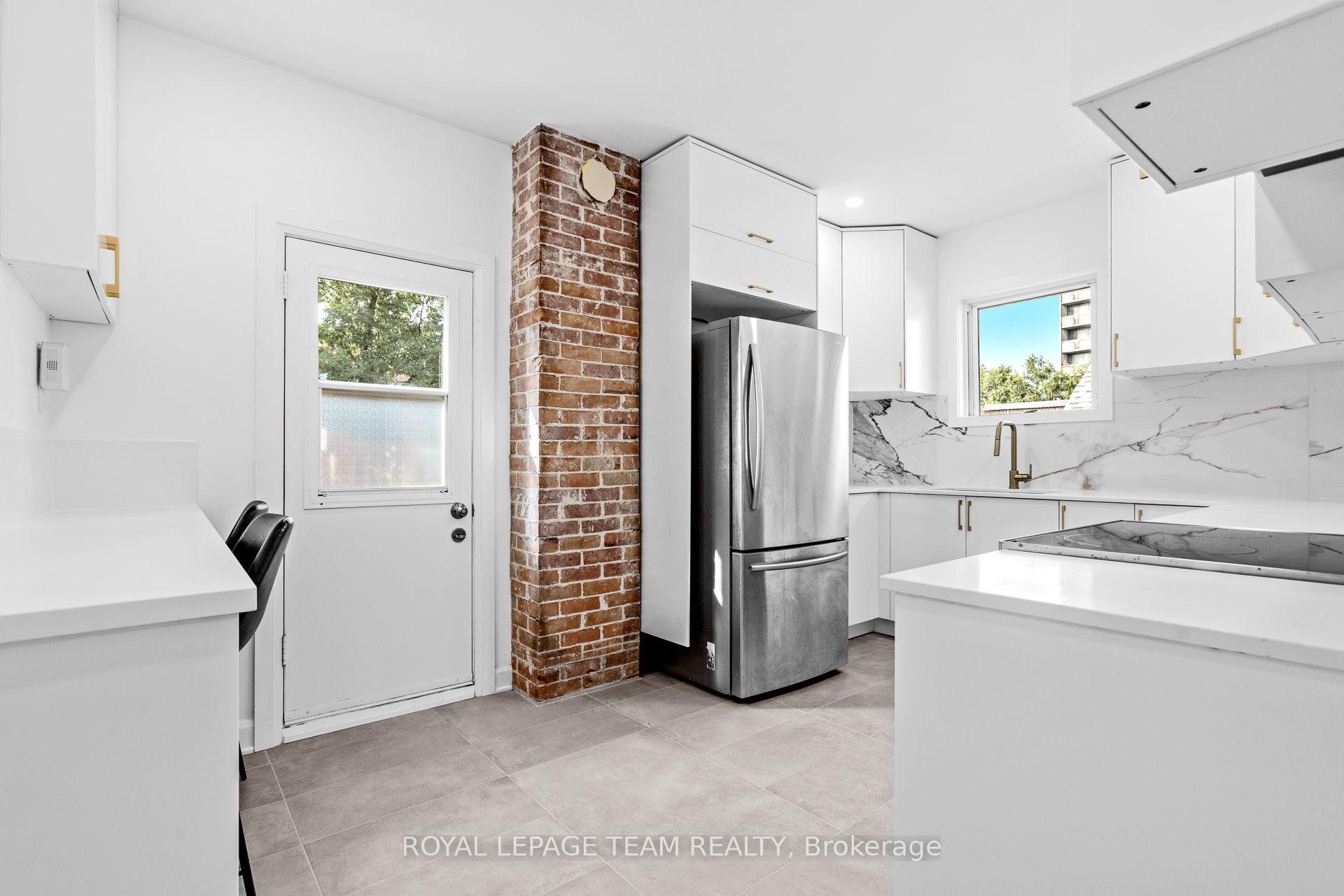 Photo 20 of Unit 2, 52 Lees Avenue, Ottawa, Ottawa East — HOMEH