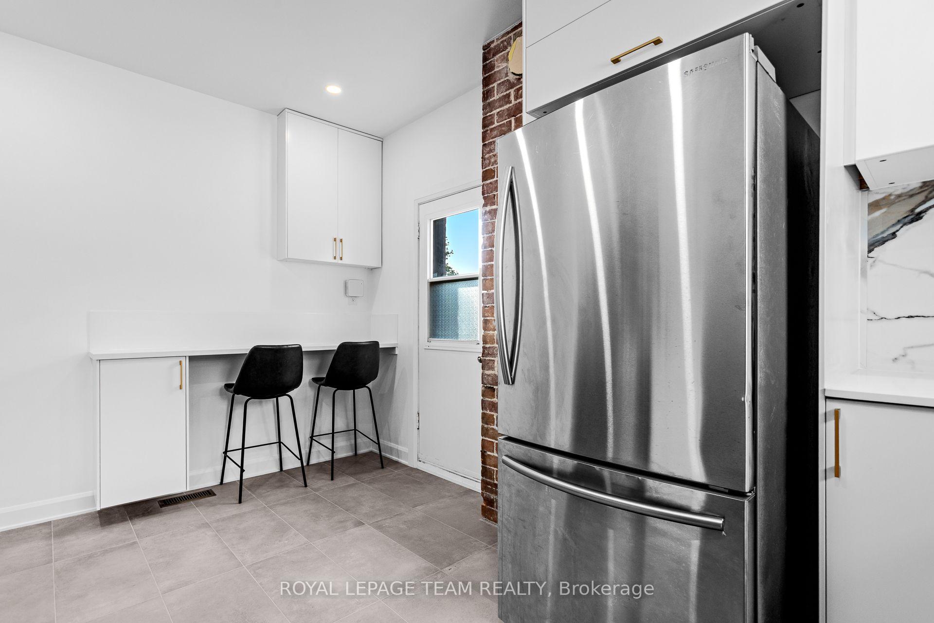 Photo 23 of Unit 2, 52 Lees Avenue, Ottawa, Ottawa East — HOMEH