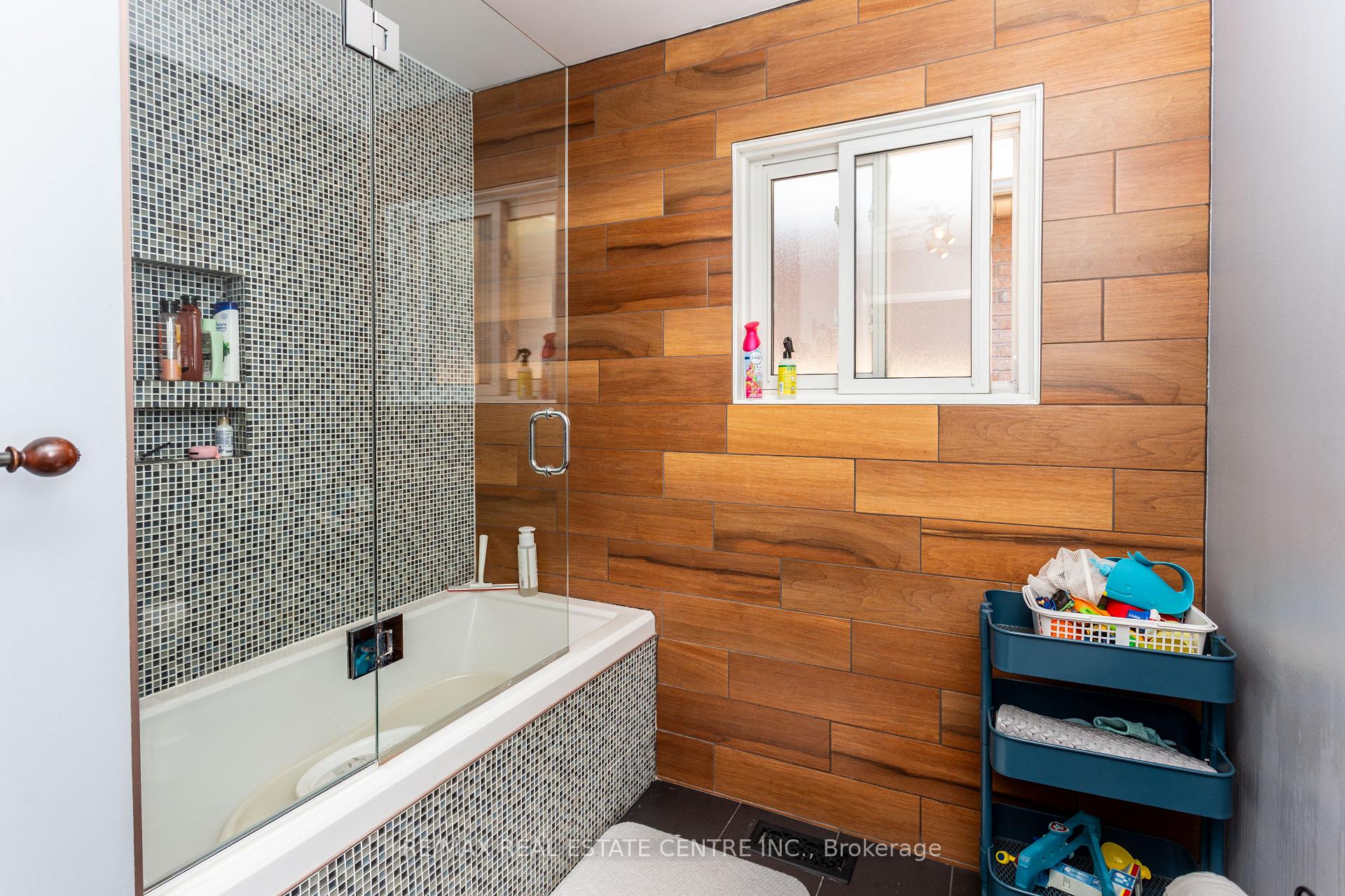 Photo 14 of 4386 Curia Crescent, Mississauga, Rathwood — HOMEH