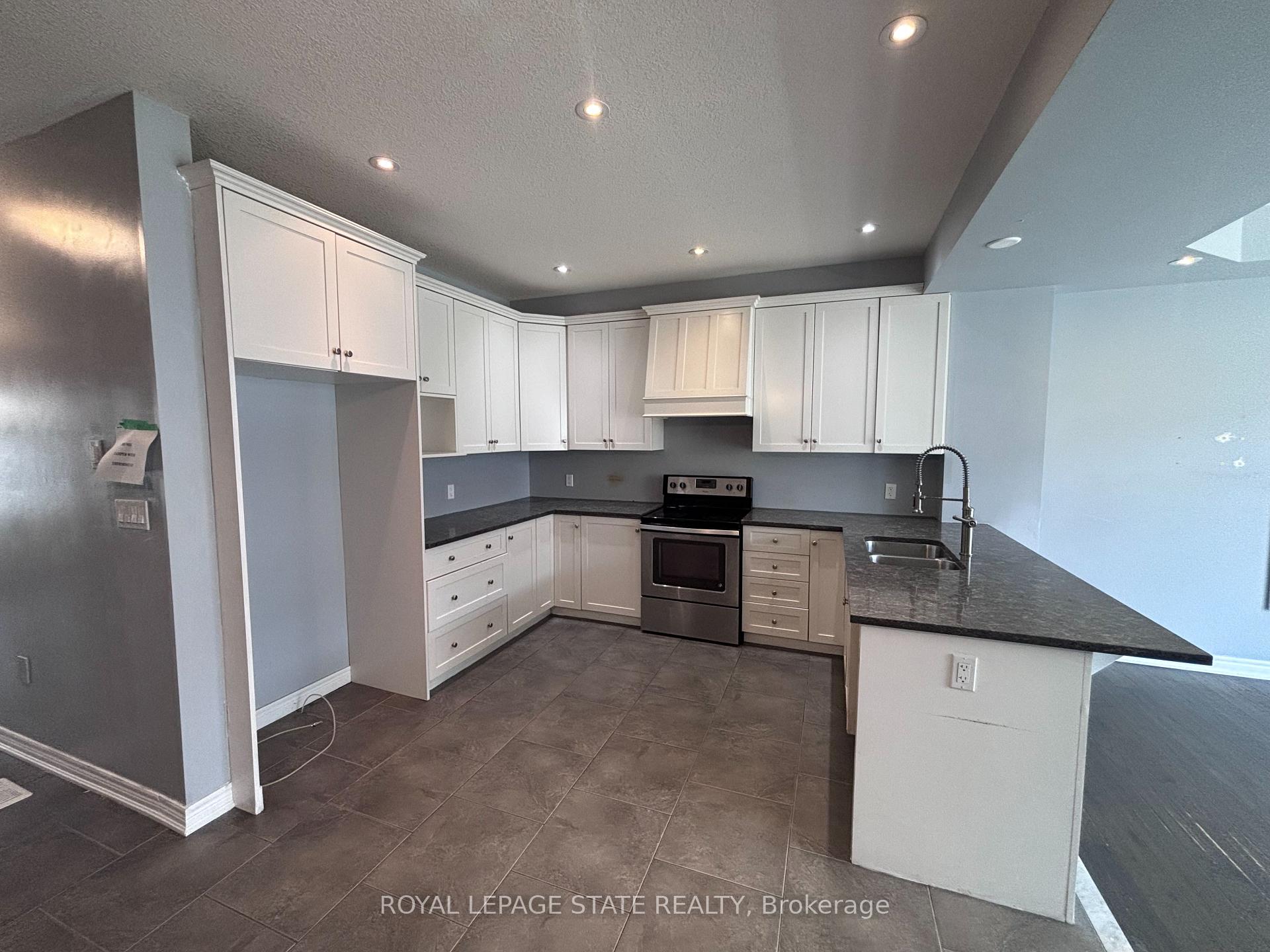Photo 9 of 71 Fairgrounds Drive, Hamilton, Binbrook — HOMEH