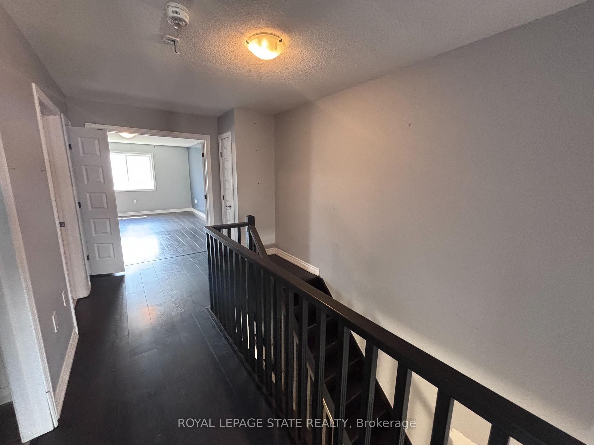 Photo 14 of 71 Fairgrounds Drive, Hamilton, Binbrook — HOMEH