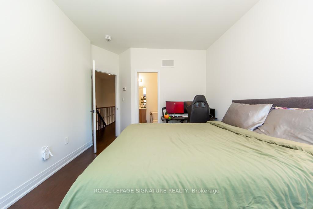 Photo 28 of 102 Salina Street, Mississauga, Streetsville — HOMEH
