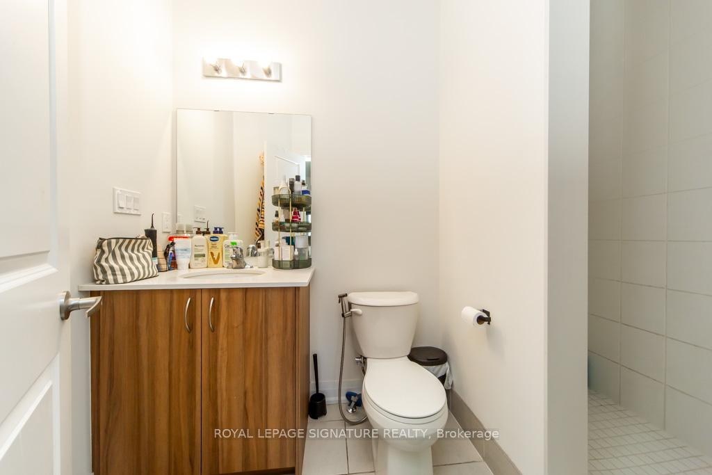 Photo 29 of 102 Salina Street, Mississauga, Streetsville — HOMEH