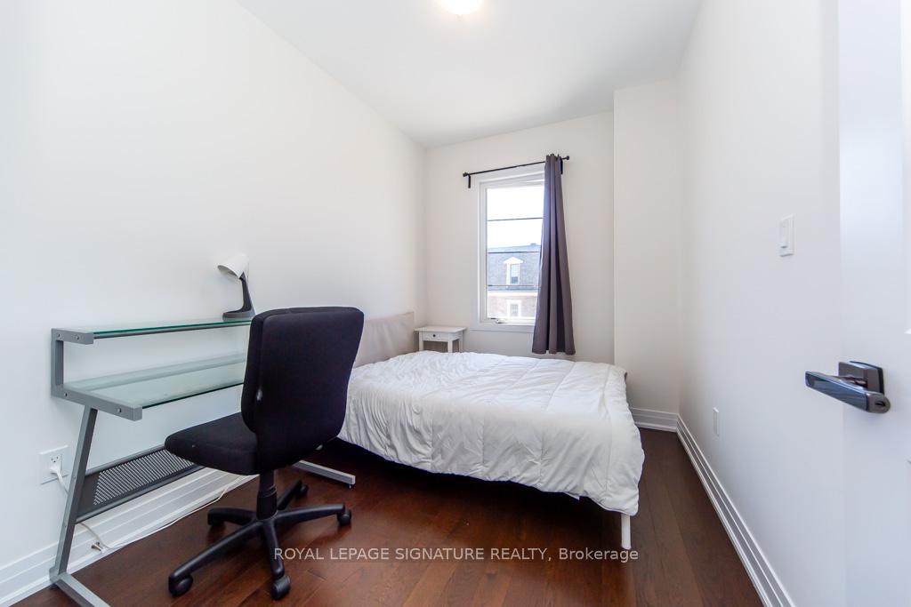 Photo 33 of 102 Salina Street, Mississauga, Streetsville — HOMEH