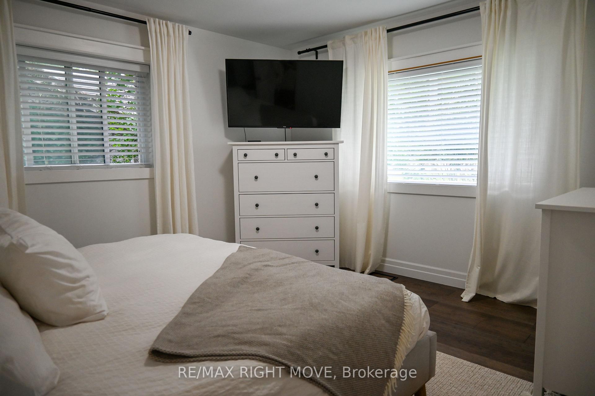 Photo 16 of 4287 Huronia Road, Severn, Rural Severn — HOMEH