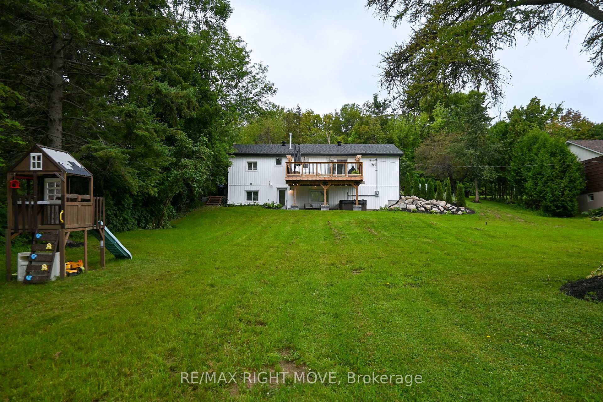 Photo 39 of 4287 Huronia Road, Severn, Rural Severn — HOMEH
