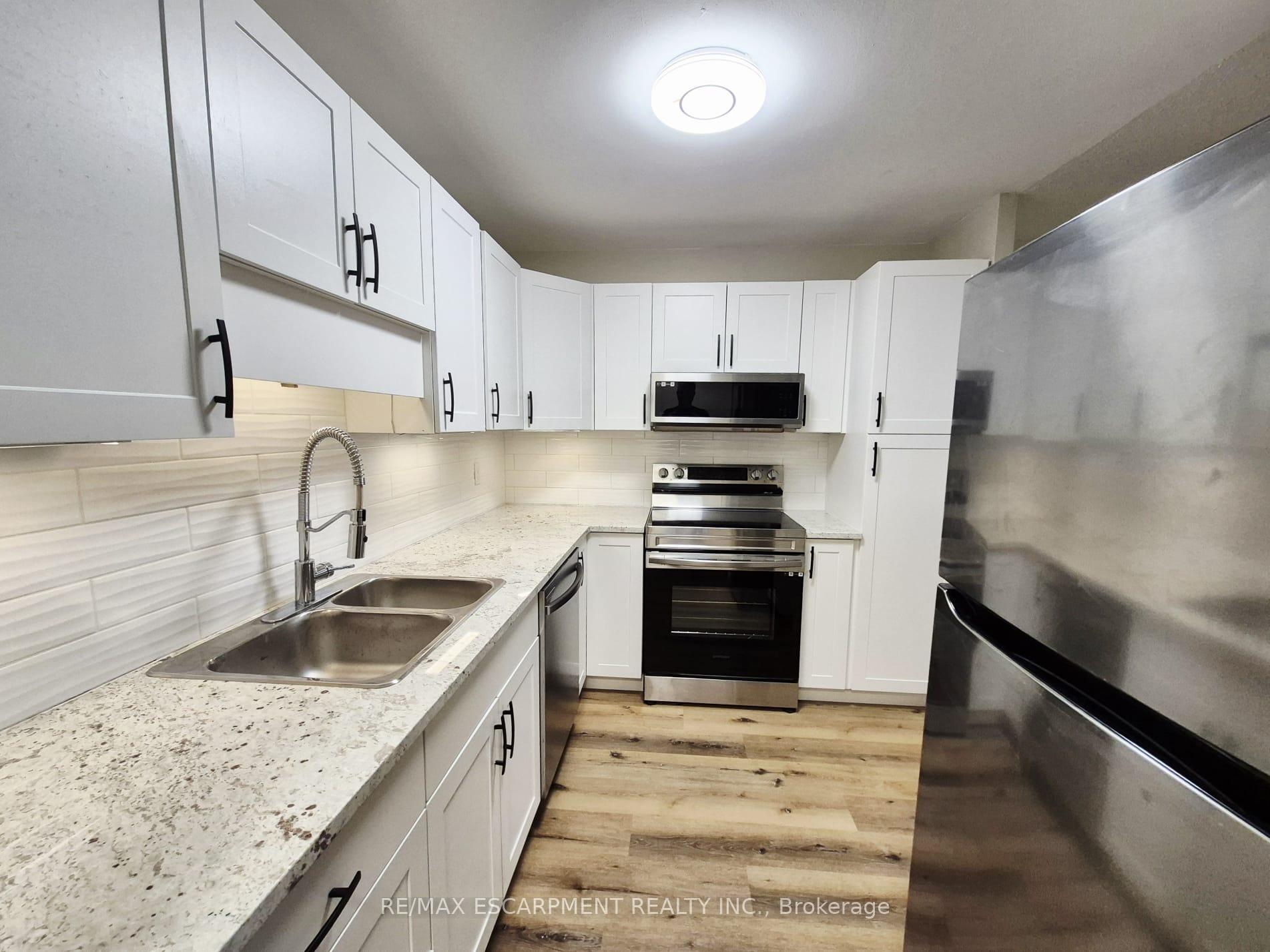 Photo 8 of Unit 105, 421 Fairview Drive, Brantford, Fairview - Brantford — HOMEH