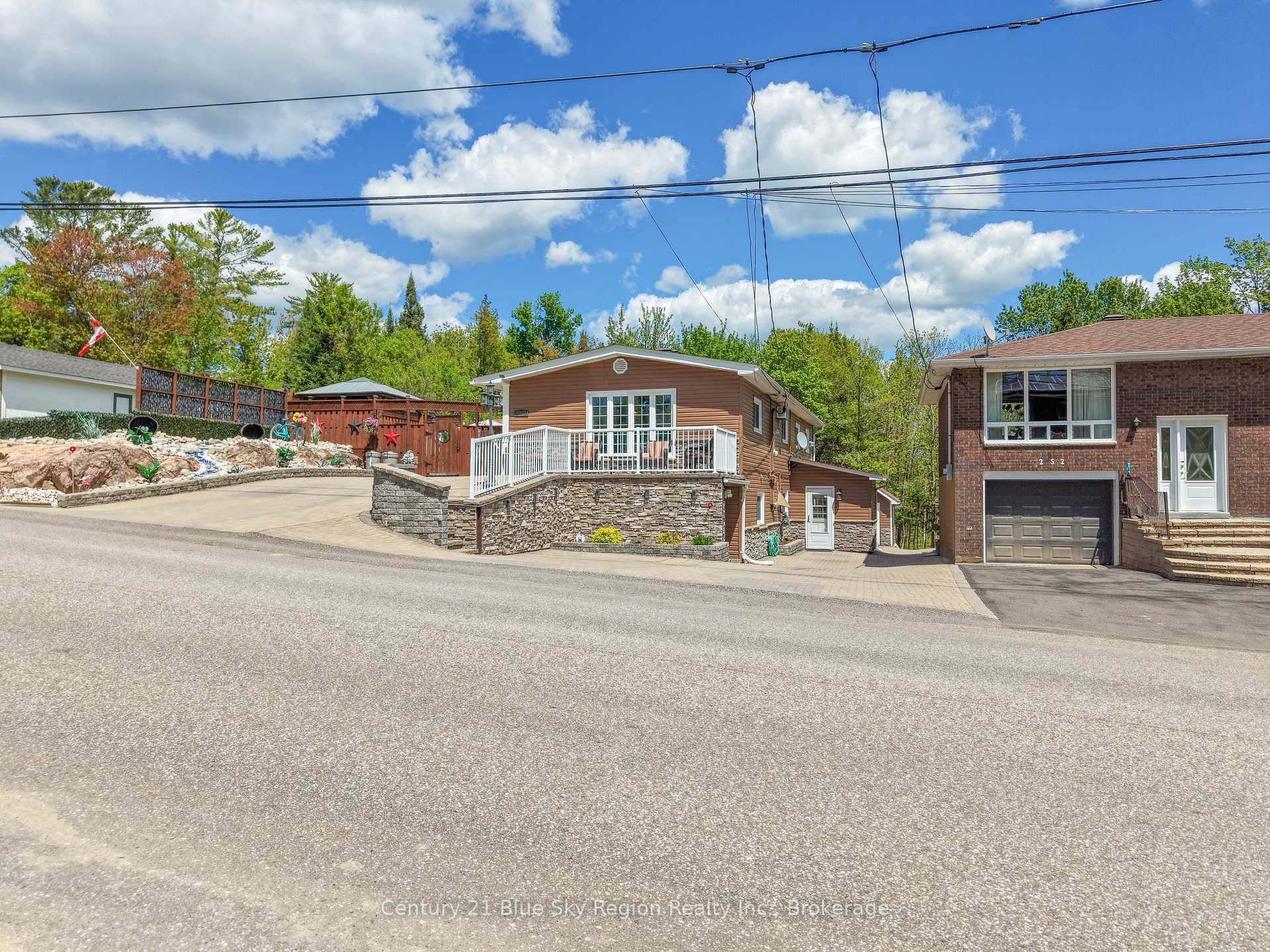 Photo 2 of 268 King Street, Callander — HOMEH