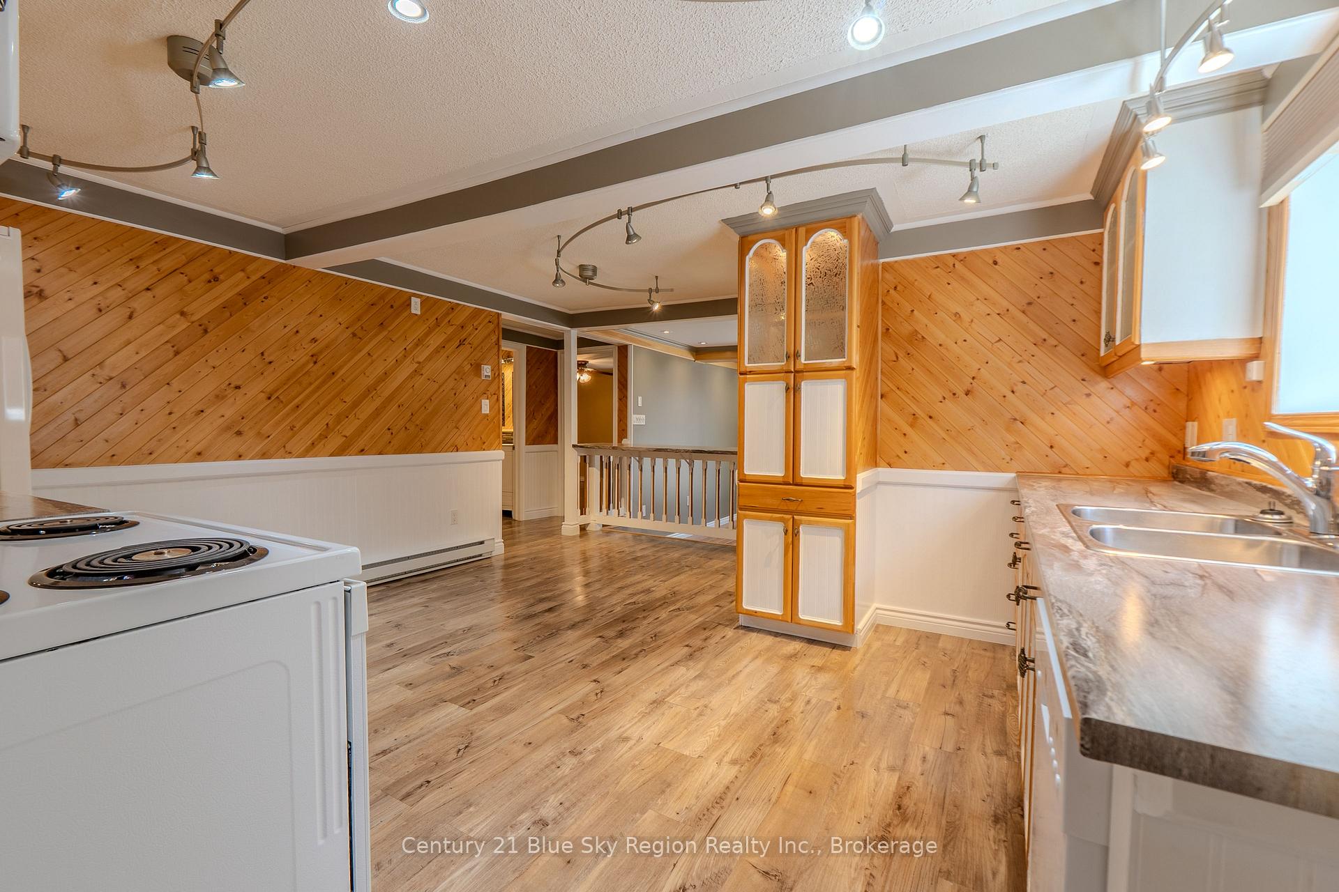 Photo 27 of 268 King Street, Callander — HOMEH