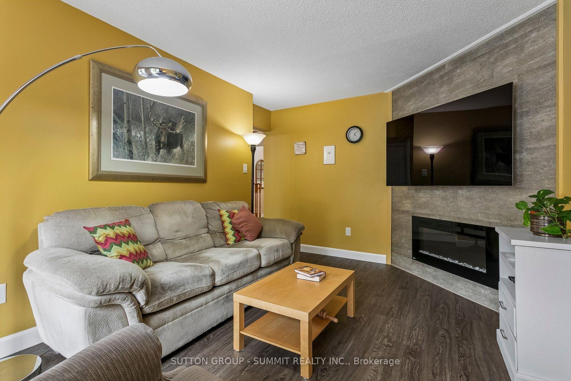Photo 15 of 3176 Dovetail Mews, Mississauga, Erin Mills — HOMEH