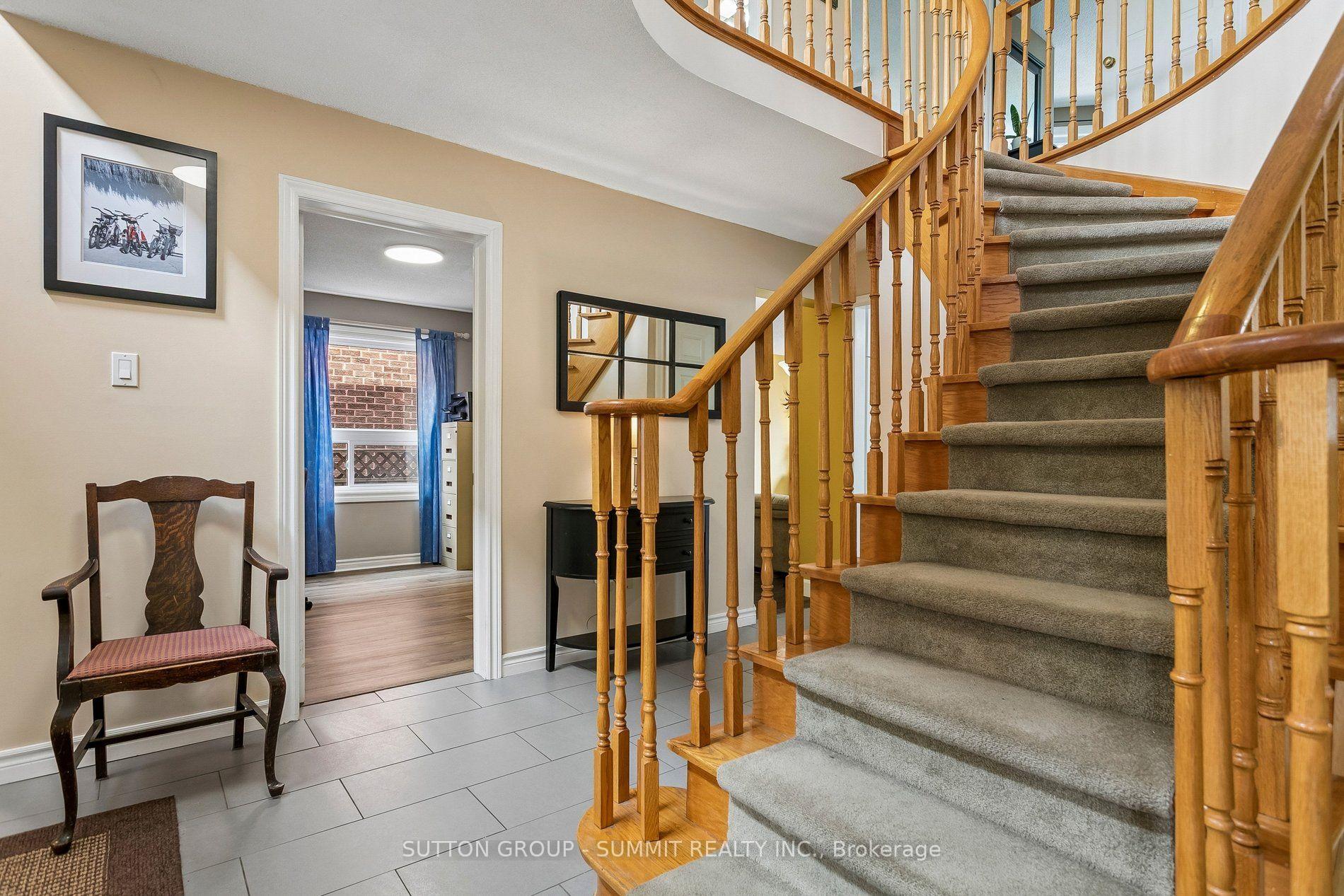 Photo 22 of 3176 Dovetail Mews, Mississauga, Erin Mills — HOMEH