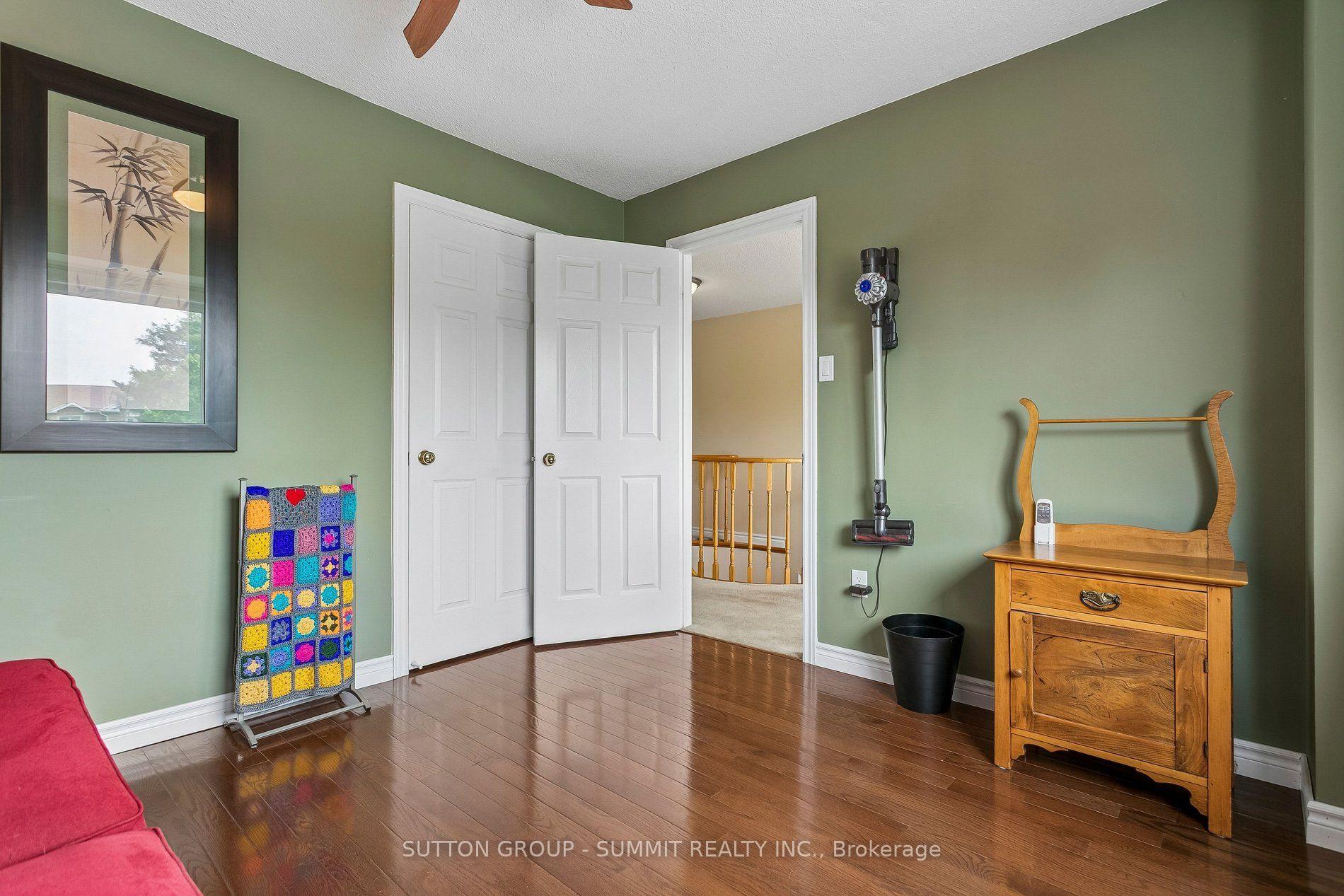 Photo 28 of 3176 Dovetail Mews, Mississauga, Erin Mills — HOMEH