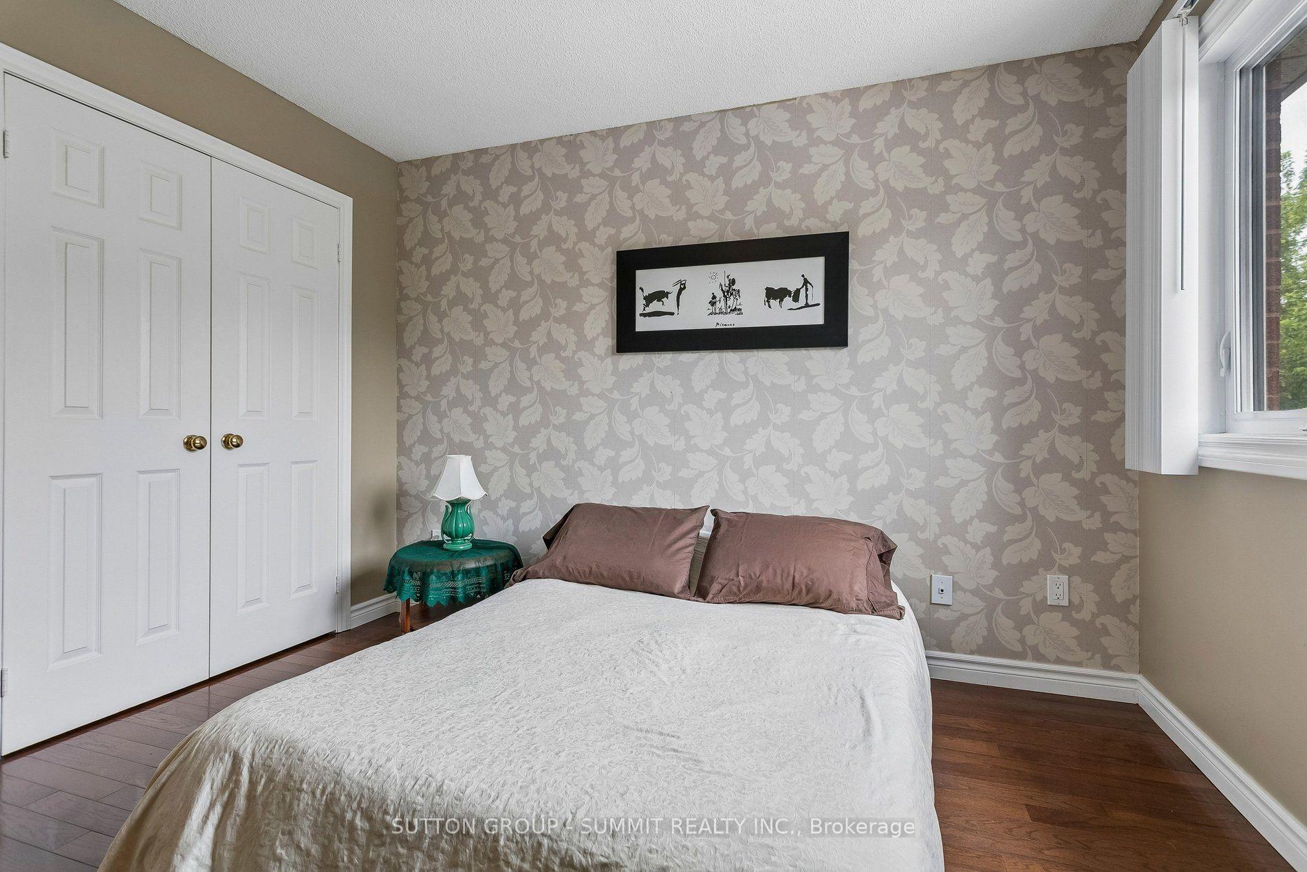 Photo 30 of 3176 Dovetail Mews, Mississauga, Erin Mills — HOMEH