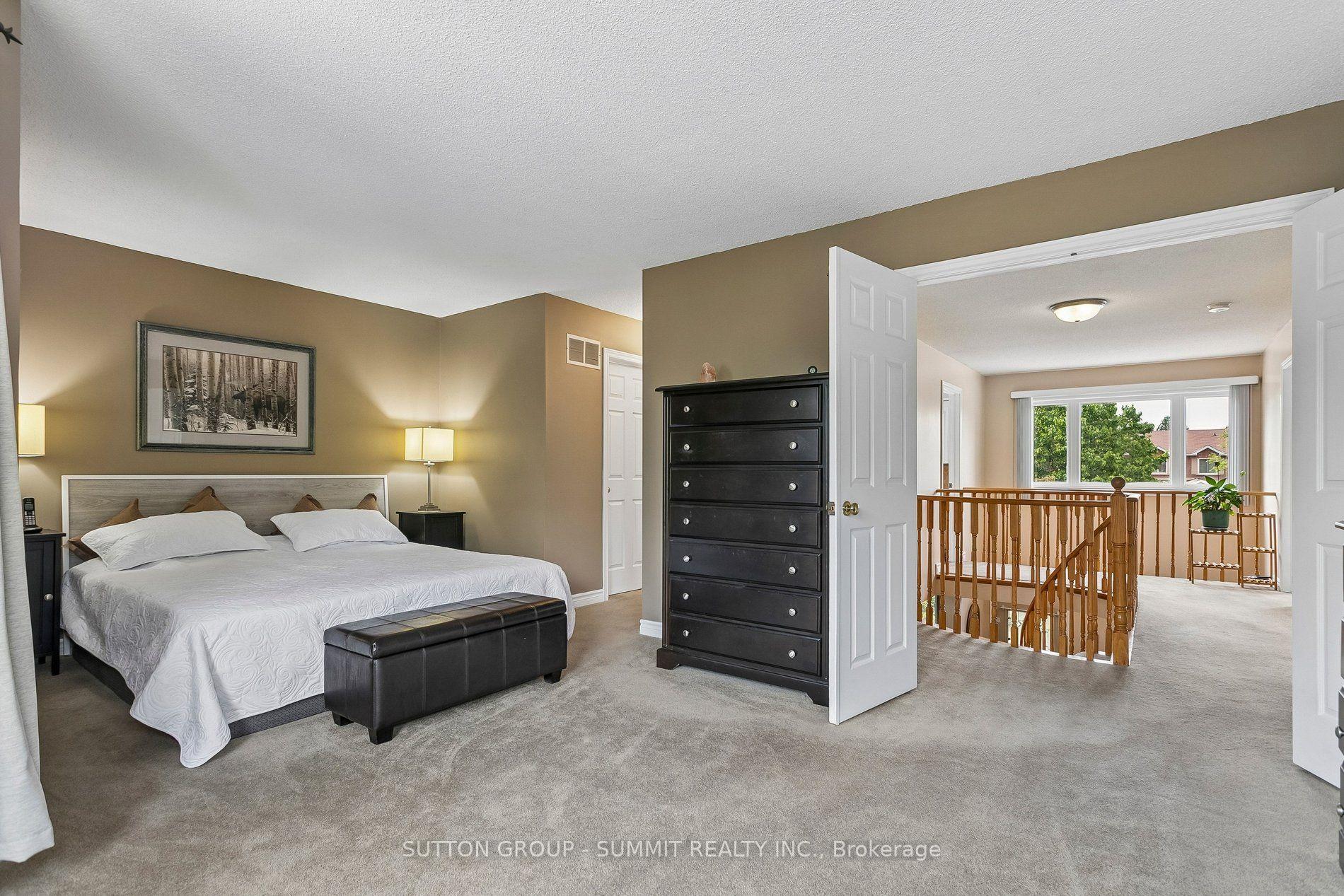Photo 33 of 3176 Dovetail Mews, Mississauga, Erin Mills — HOMEH