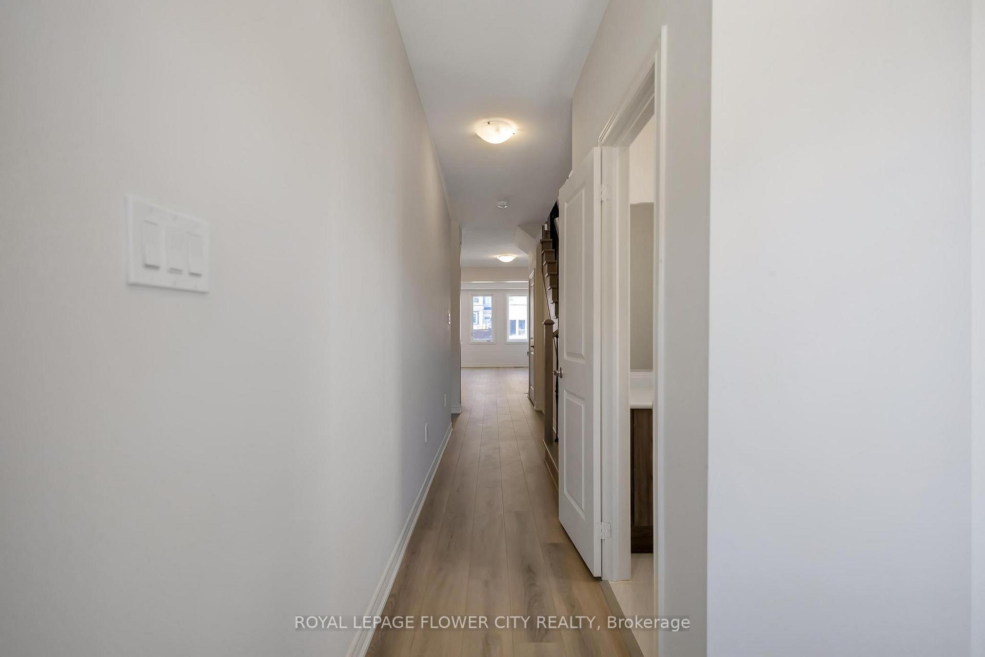 Photo 8 of 37 Gledhill Crescent, Cambridge, Little's Corners — HOMEH
