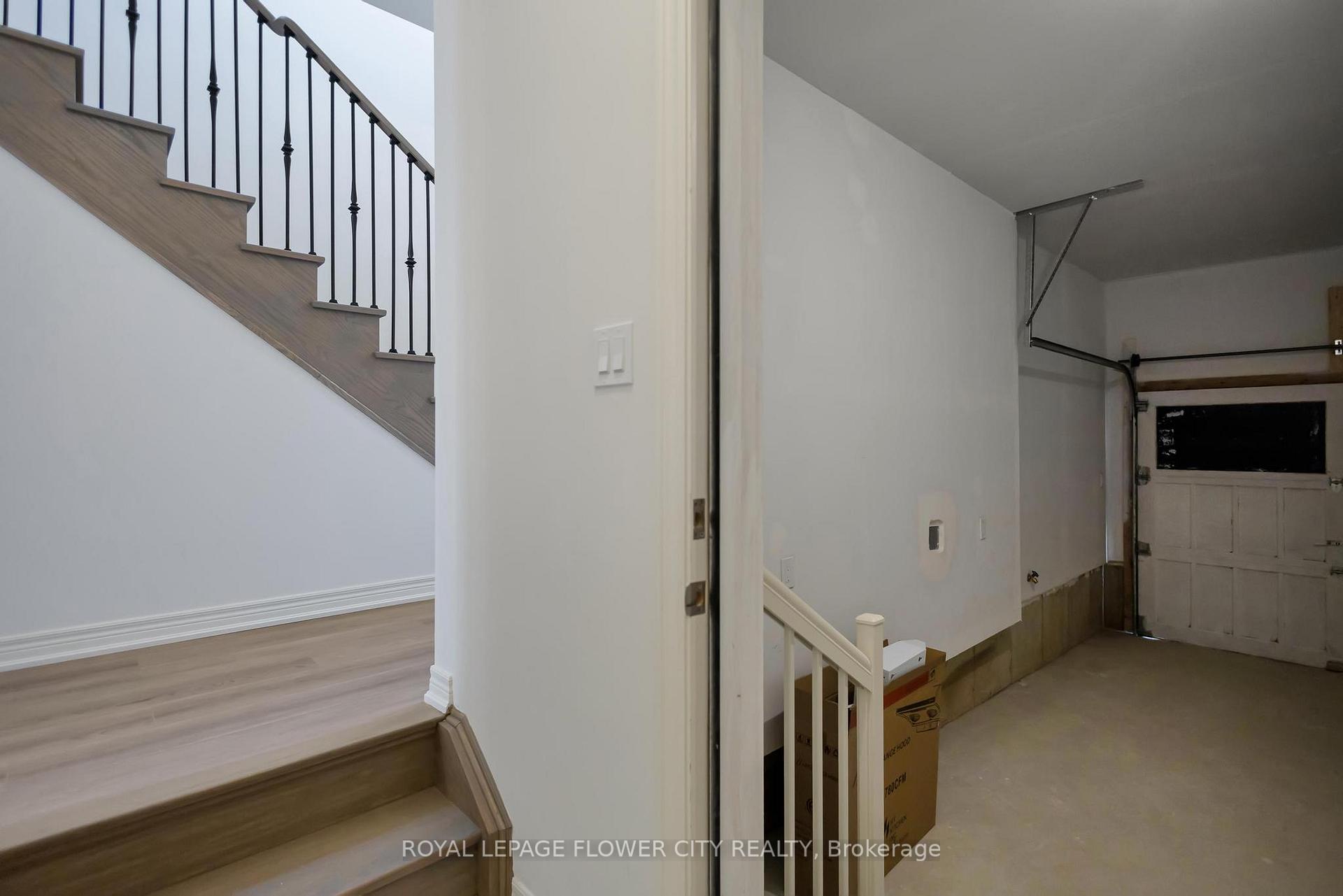 Photo 35 of 37 Gledhill Crescent, Cambridge, Little's Corners — HOMEH