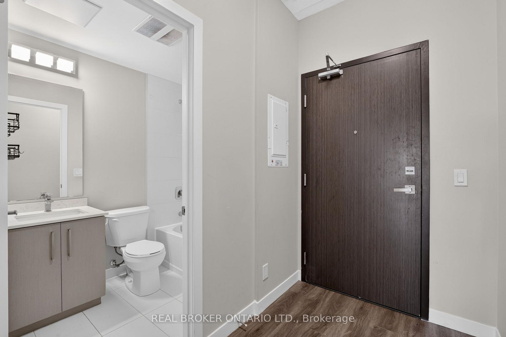 Photo 4 of Unit 1206, 15 Queen Street S, Hamilton, Central — HOMEH
