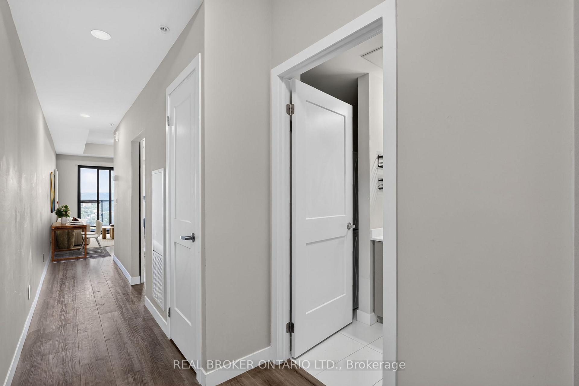 Photo 7 of Unit 1206, 15 Queen Street S, Hamilton, Central — HOMEH