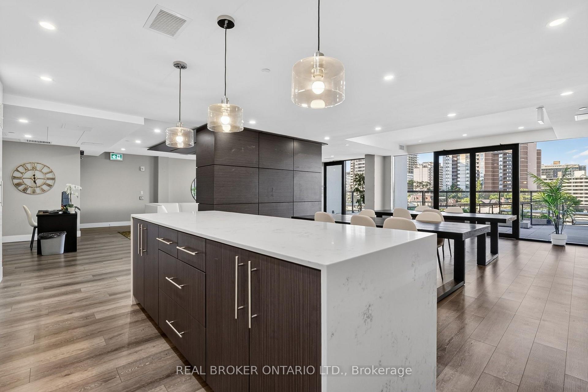 Photo 36 of Unit 1206, 15 Queen Street S, Hamilton, Central — HOMEH