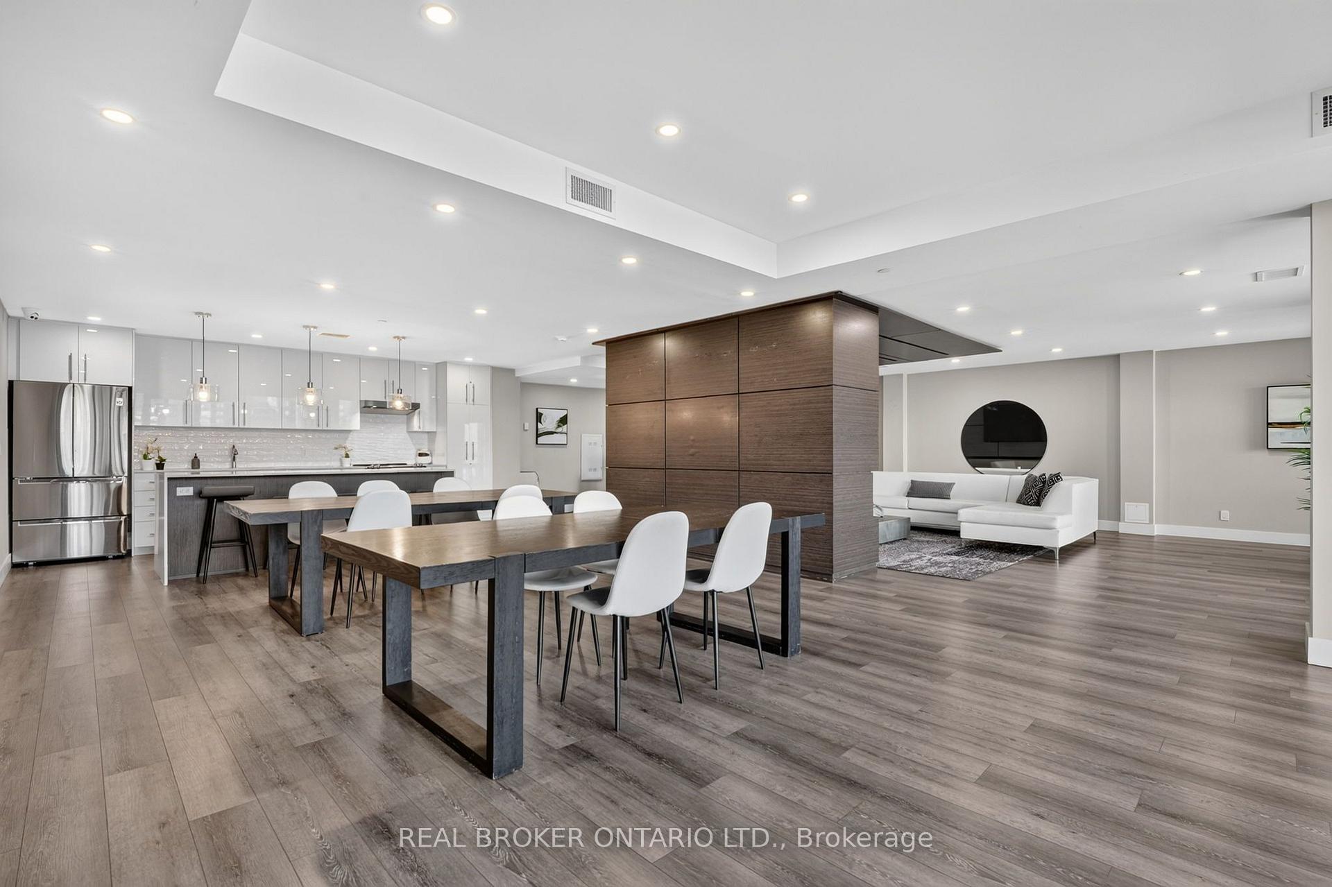 Photo 39 of Unit 1206, 15 Queen Street S, Hamilton, Central — HOMEH