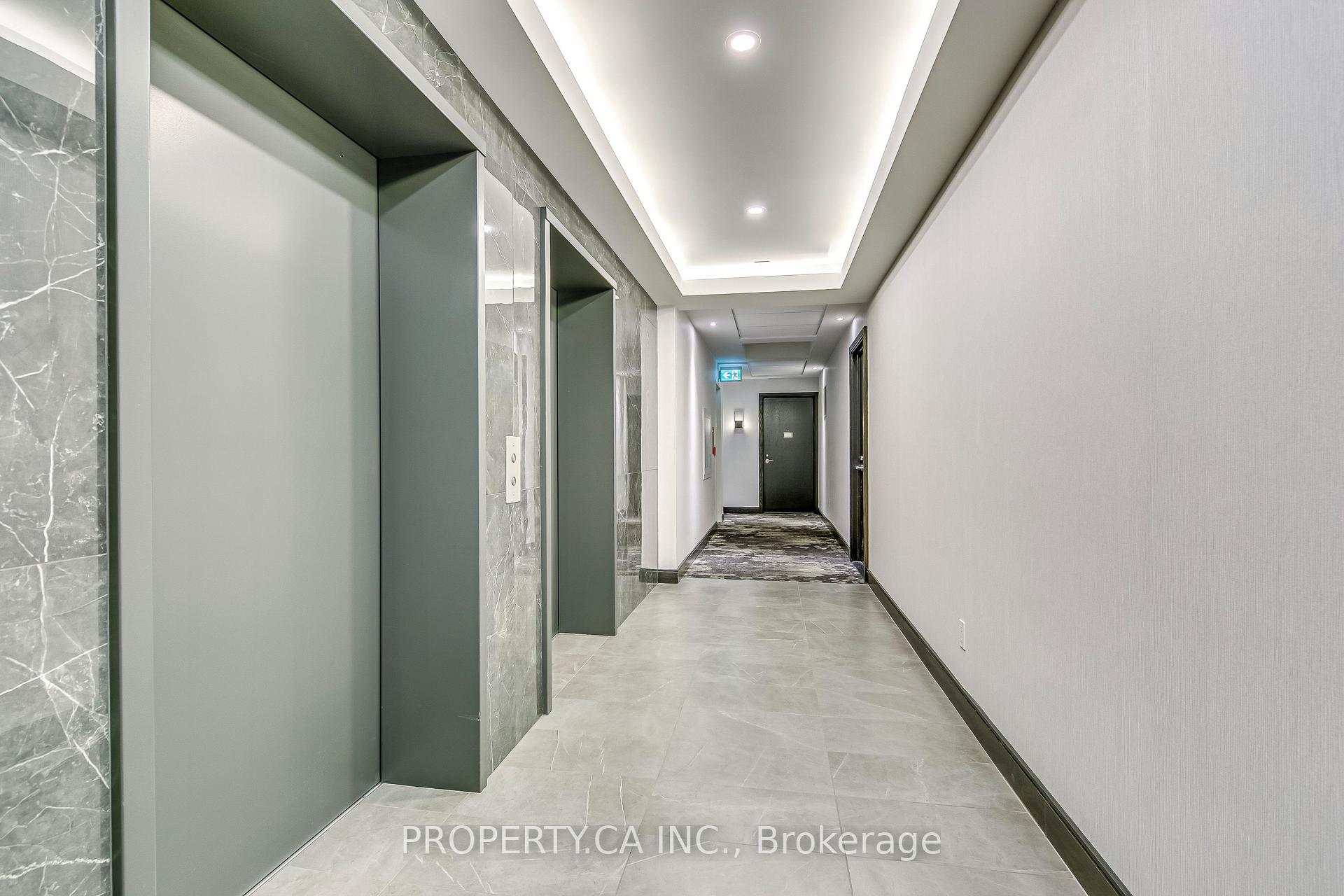Photo 4 of Unit 406, 21 Scollard Street, Toronto, The Annex — HOMEH