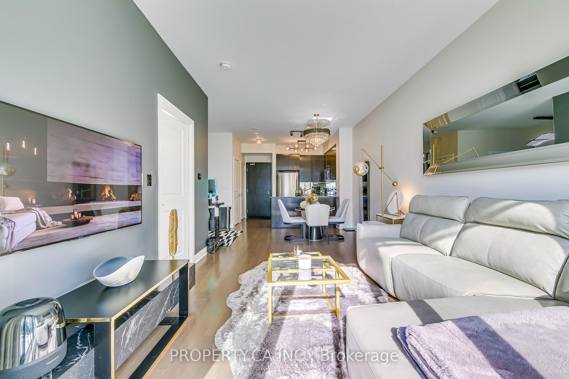 Photo 17 of Unit 406, 21 Scollard Street, Toronto, The Annex — HOMEH