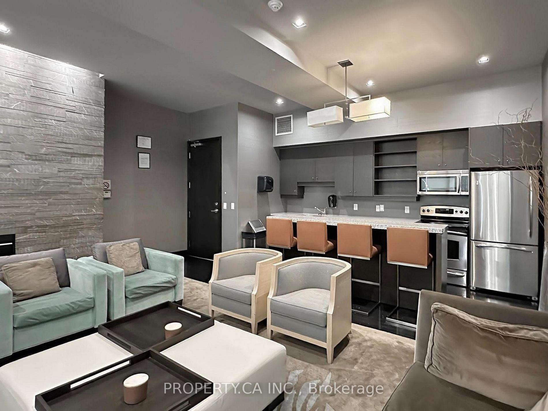 Photo 29 of Unit 406, 21 Scollard Street, Toronto, The Annex — HOMEH